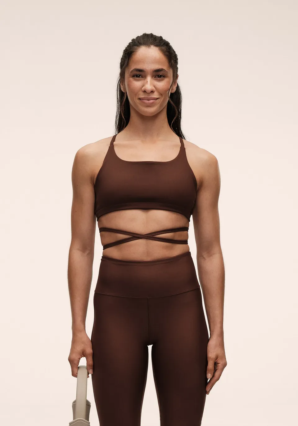 Casall Lace-Up Strap Top marrone scuro yoga