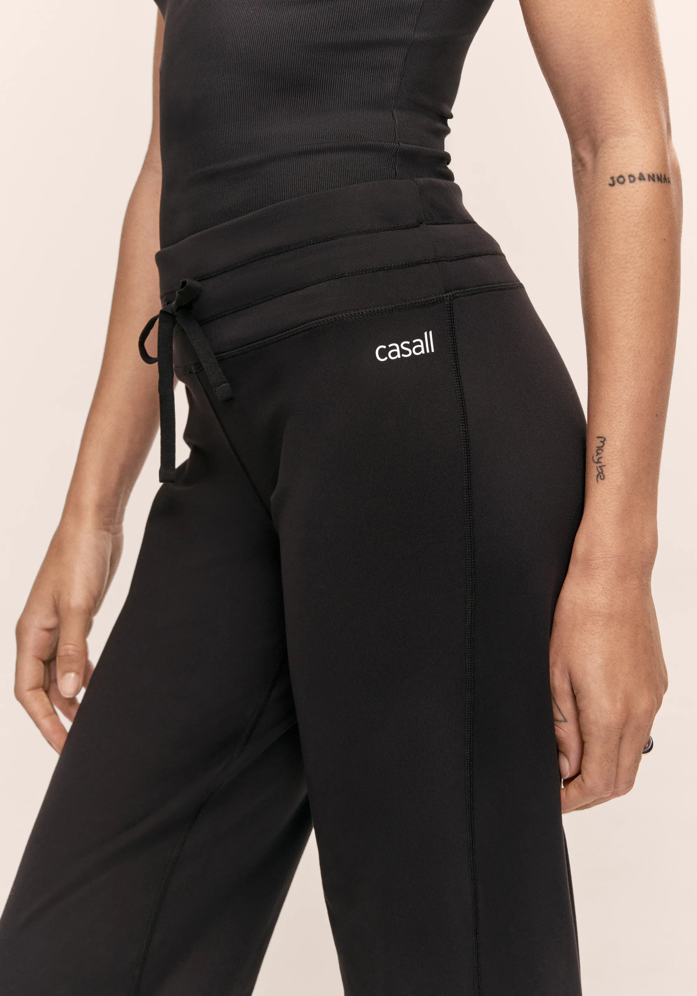Casall Soft Touch Straight Pant pantaloni Nero tessuto tecnico