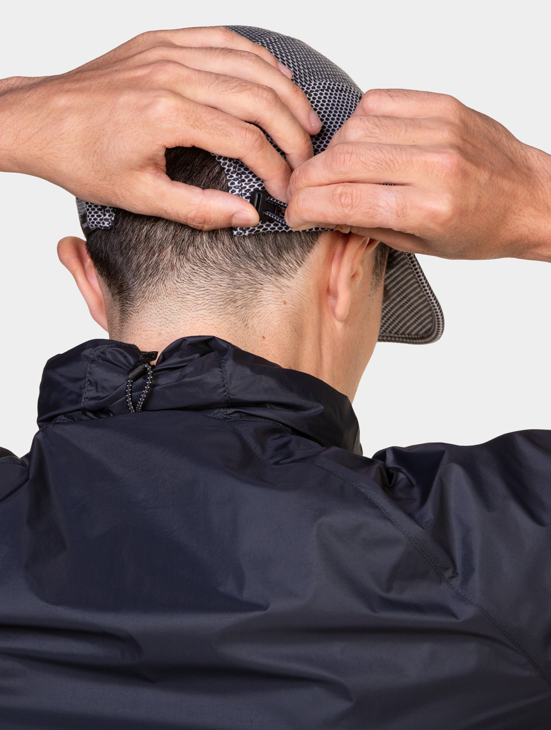 Ronhill Golden Hour cappellino running rosso traspirante