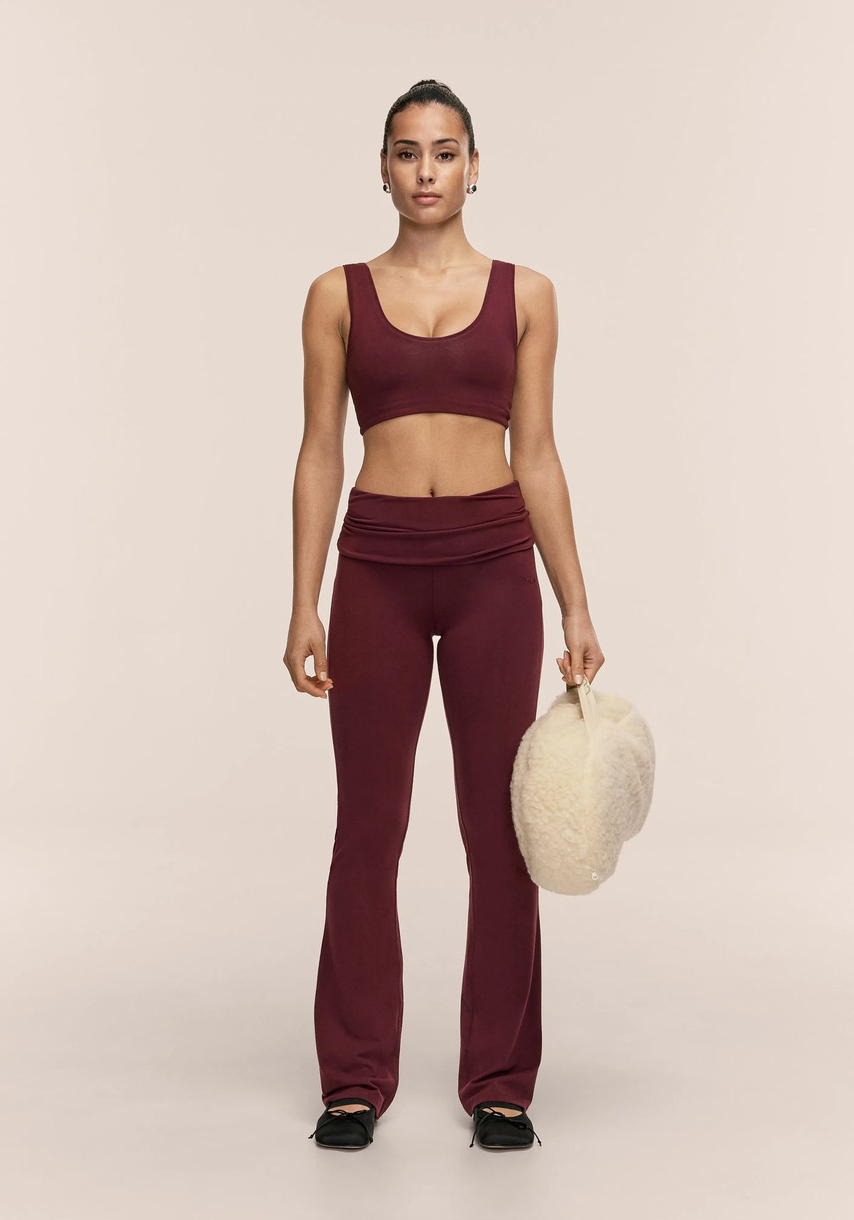 Casall Sublime Folded Flare pantaloni yoga ciliegia