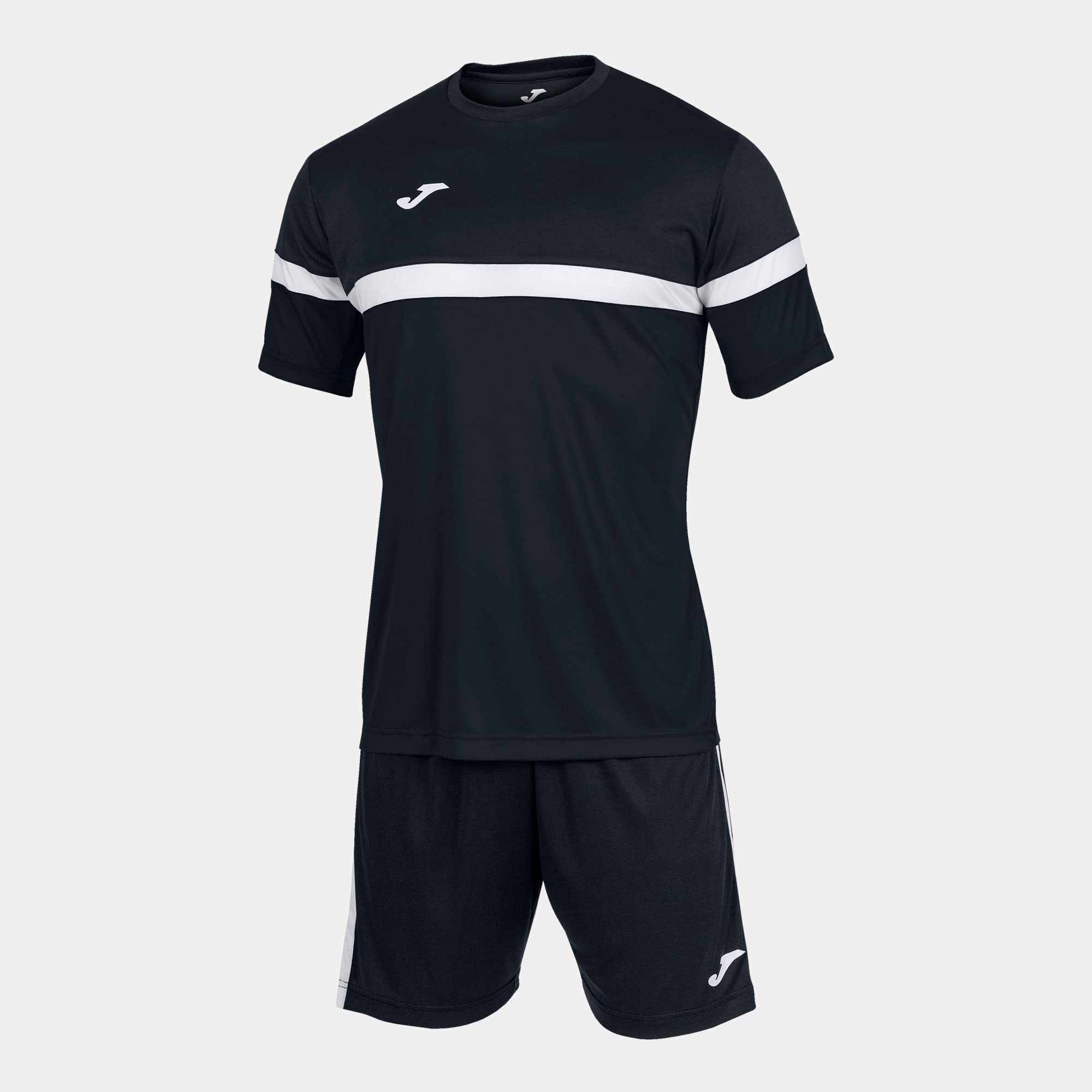 Joma Danubio set uomo in tessuto tecnico traspirante