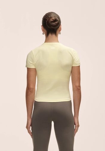 Casall Cotton Blend Slim Tee T-shirt Yellow Steam