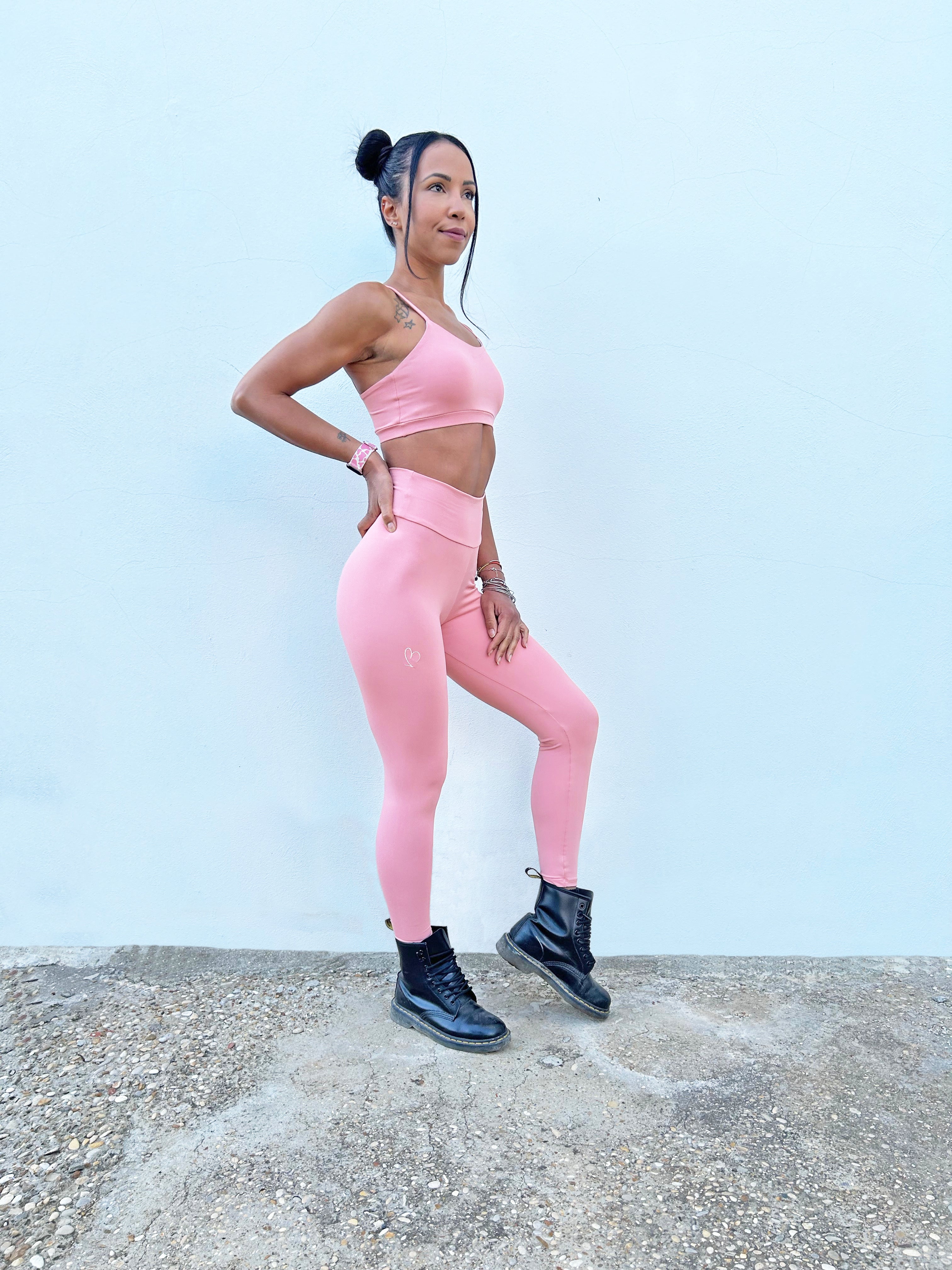 VB Cipria top sportivo rosa con coppe estraibili