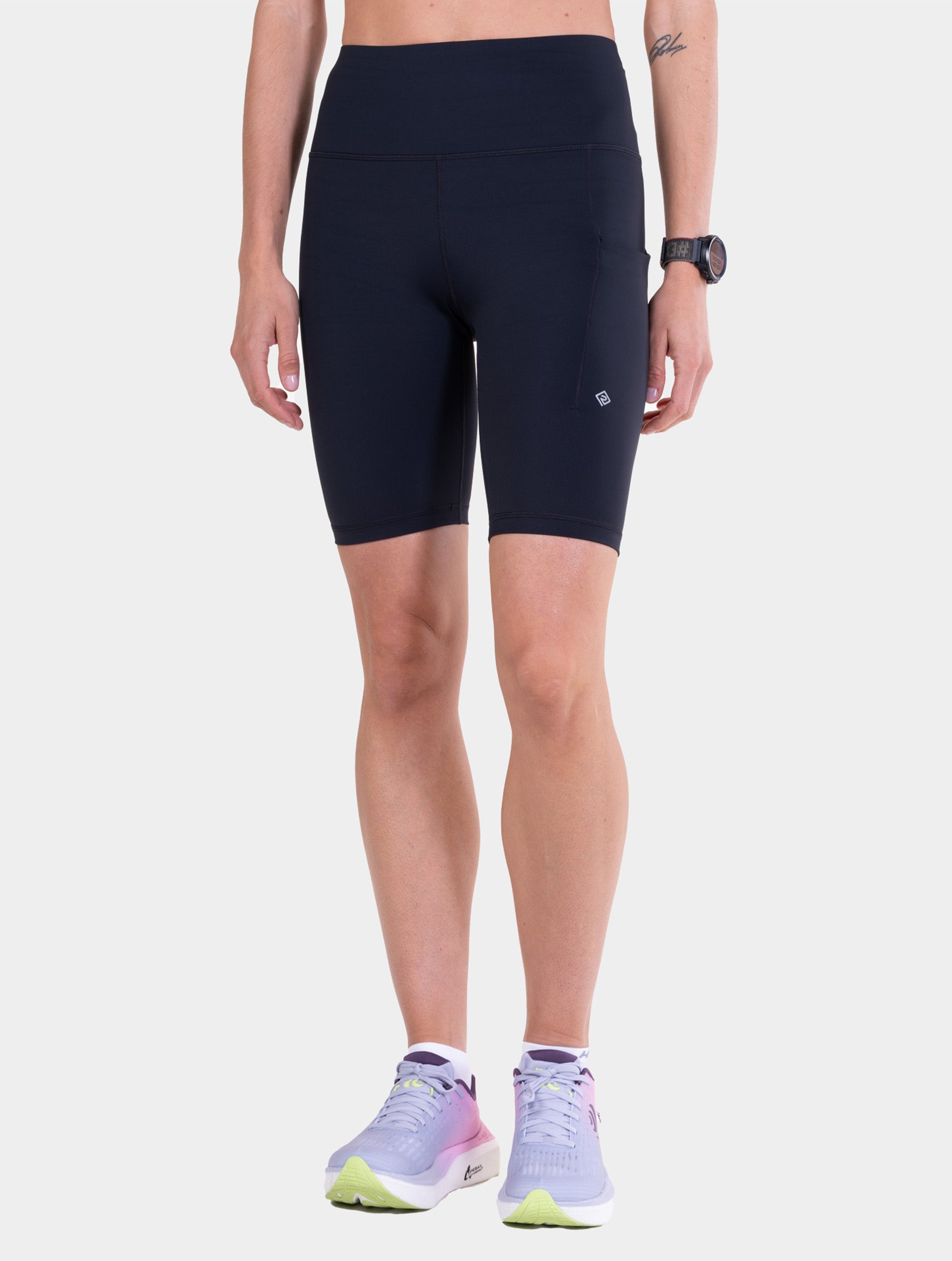 Ronhill Tech Contour Stretch Short pantaloncini donna neri elasticizzati