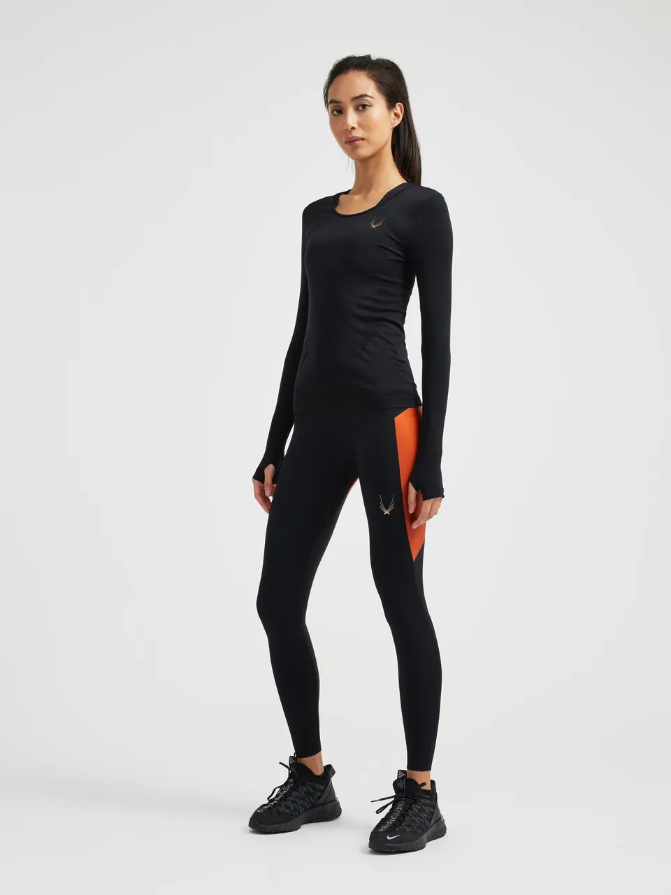Lucas Hugh Technical Knit maglia manica lunga nero seamless