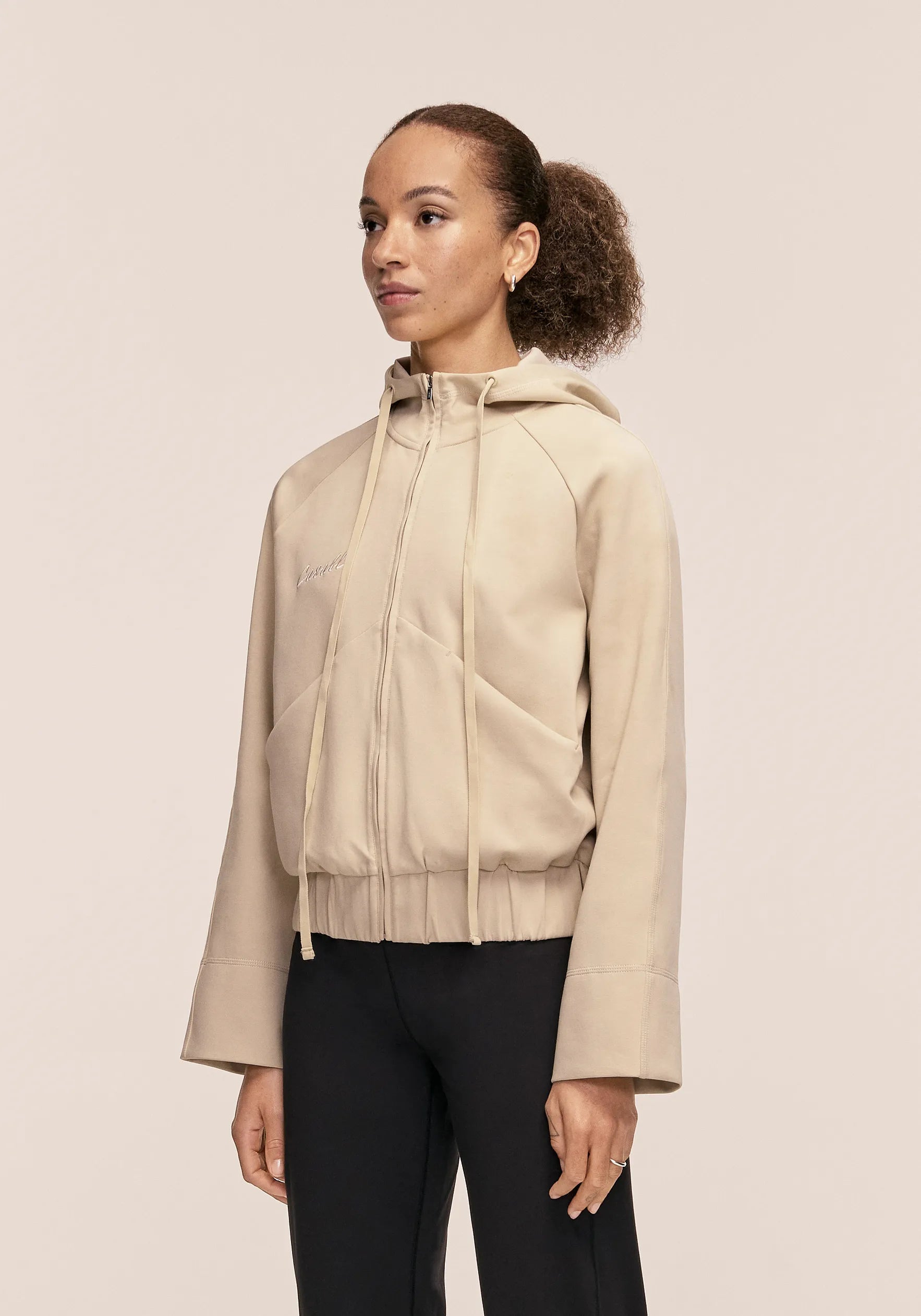 Casall Aria felpa zip con cappuccio ecru cotone bio