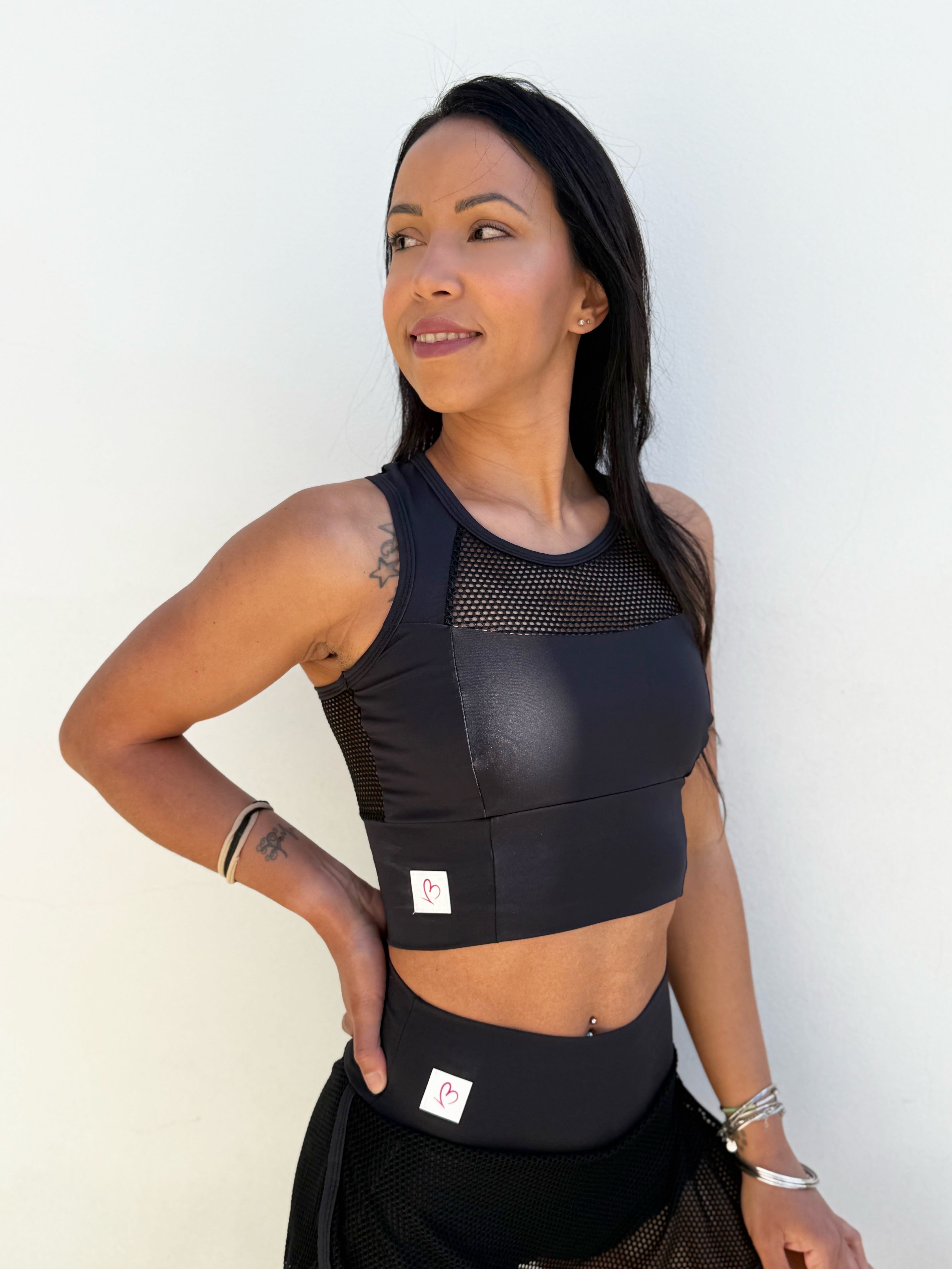 VB Aura top sportivo crop con rete