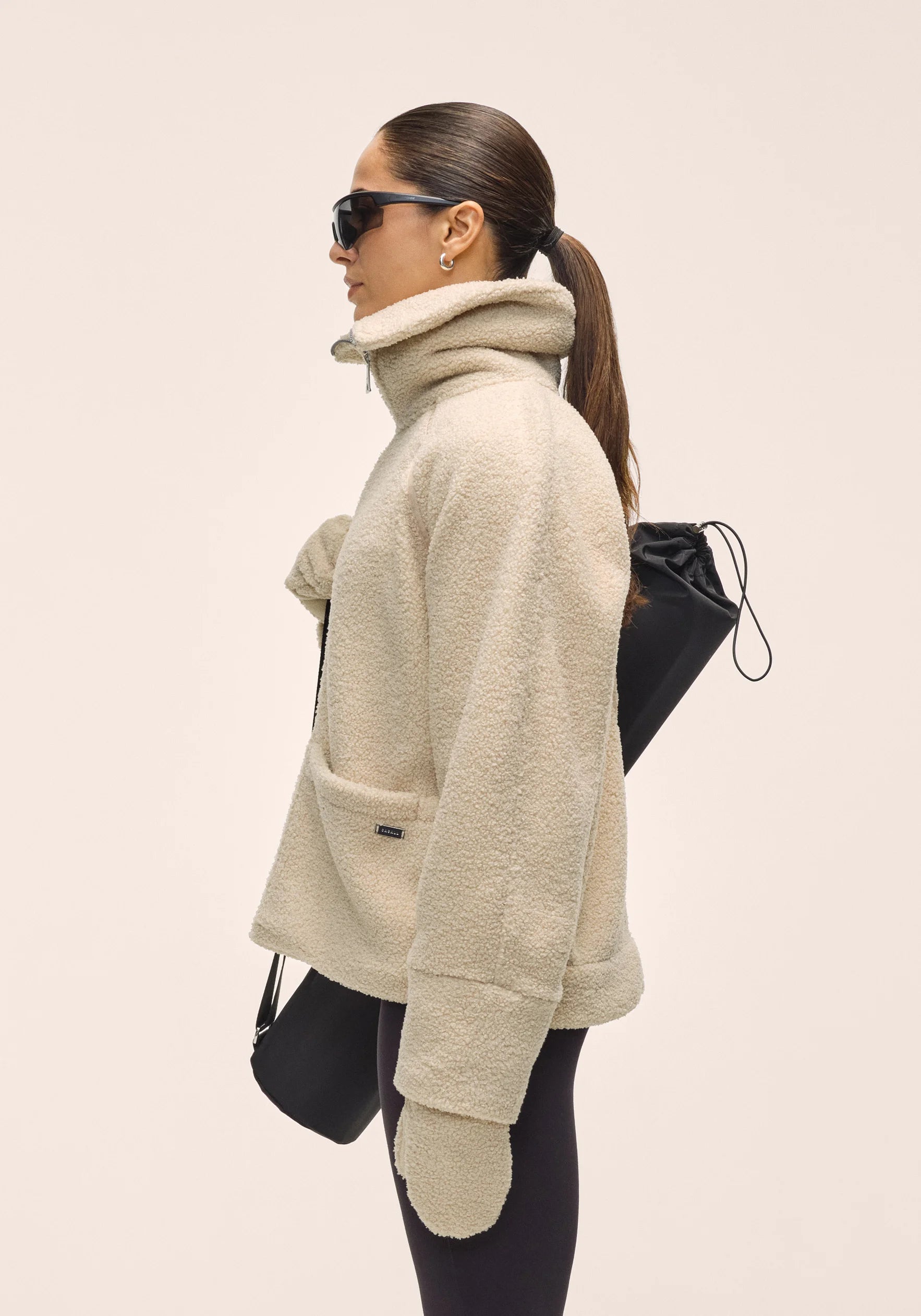 Casall Sherpa Short Zip Jacket Giacca Ecru pile caldo