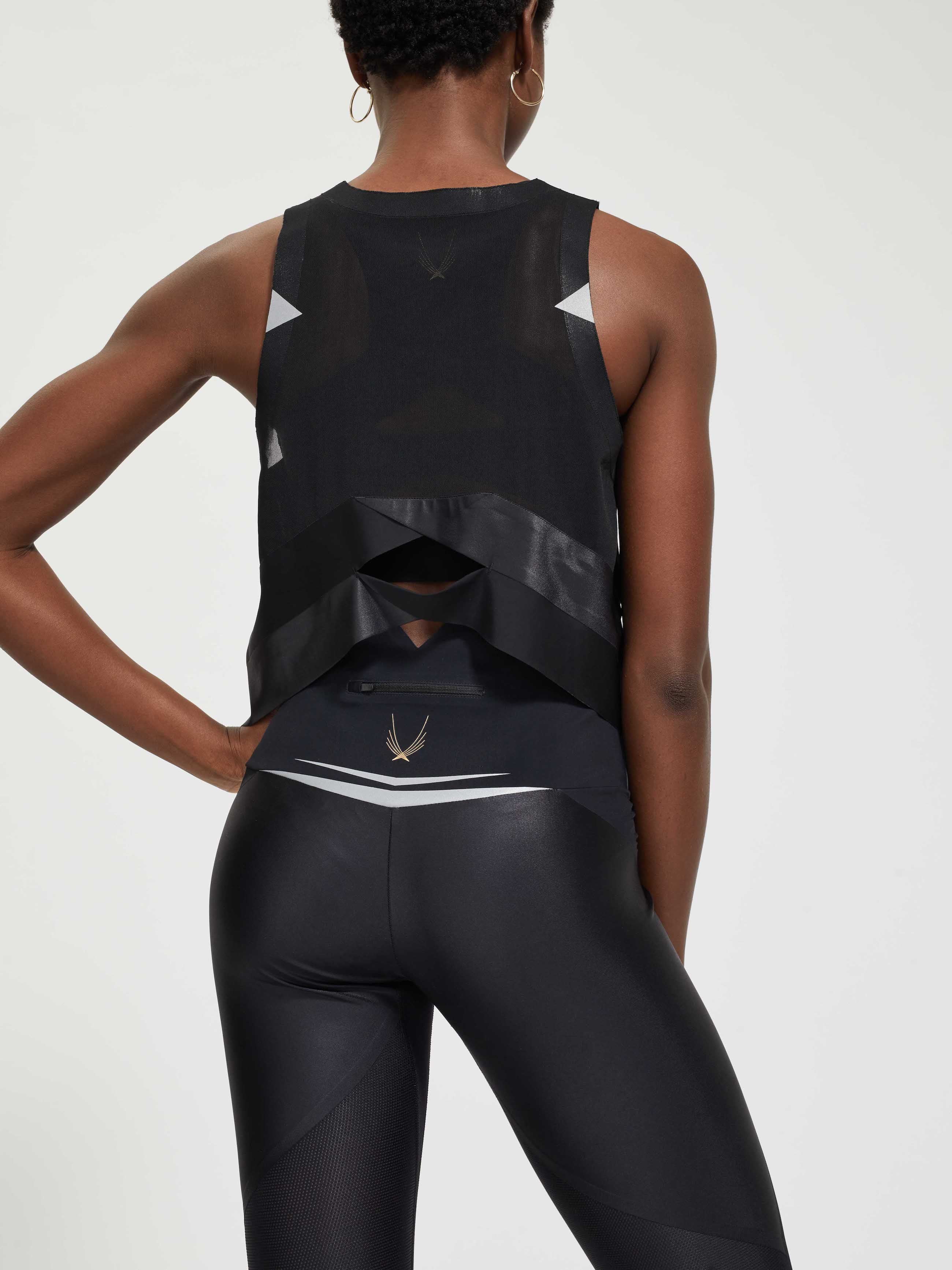 Lucas Hugh Axis Crop Tank canotta nera traspirante