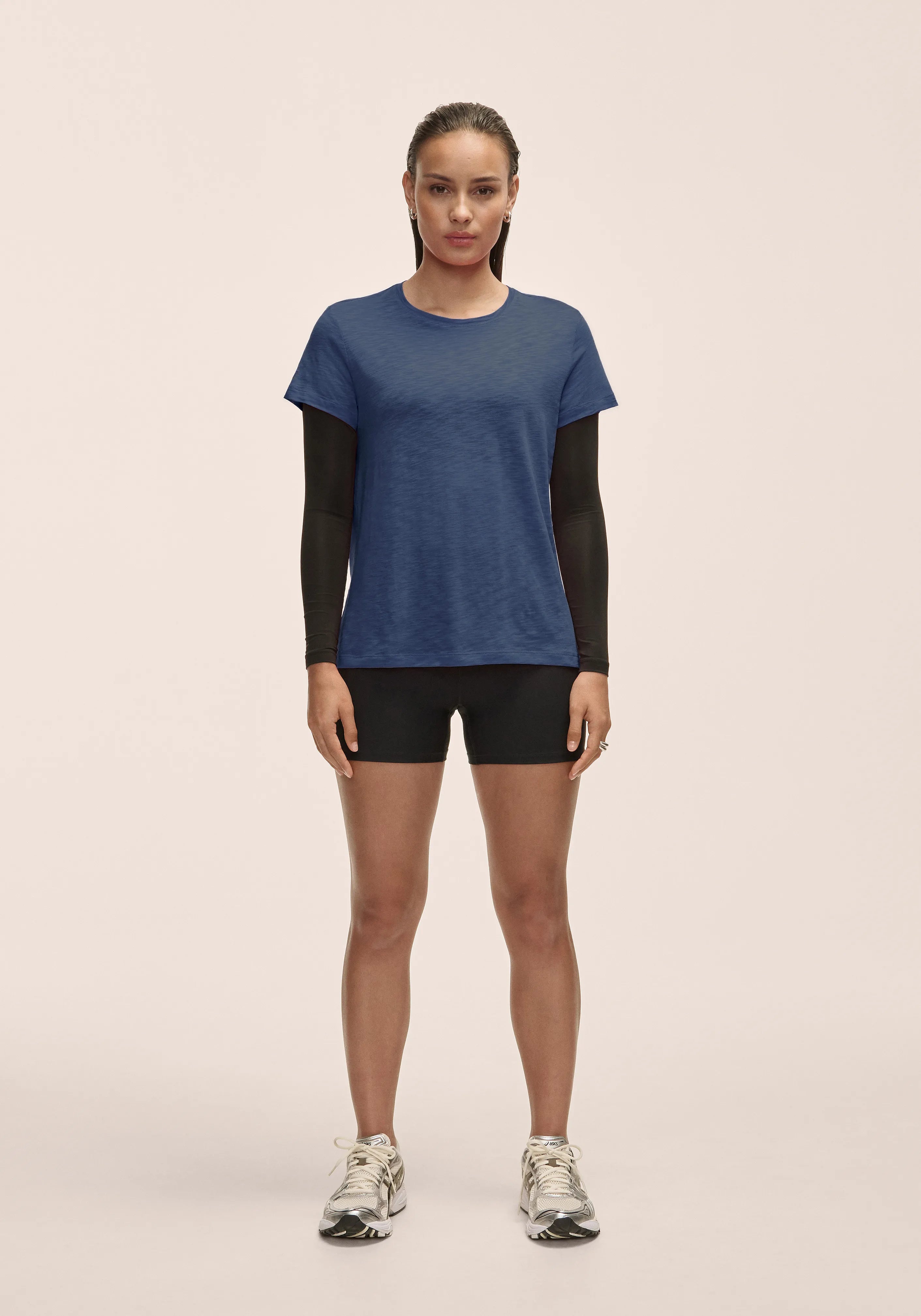 Casall Soft Texture Tee maglietta yoga Blue Shadow in Tencel