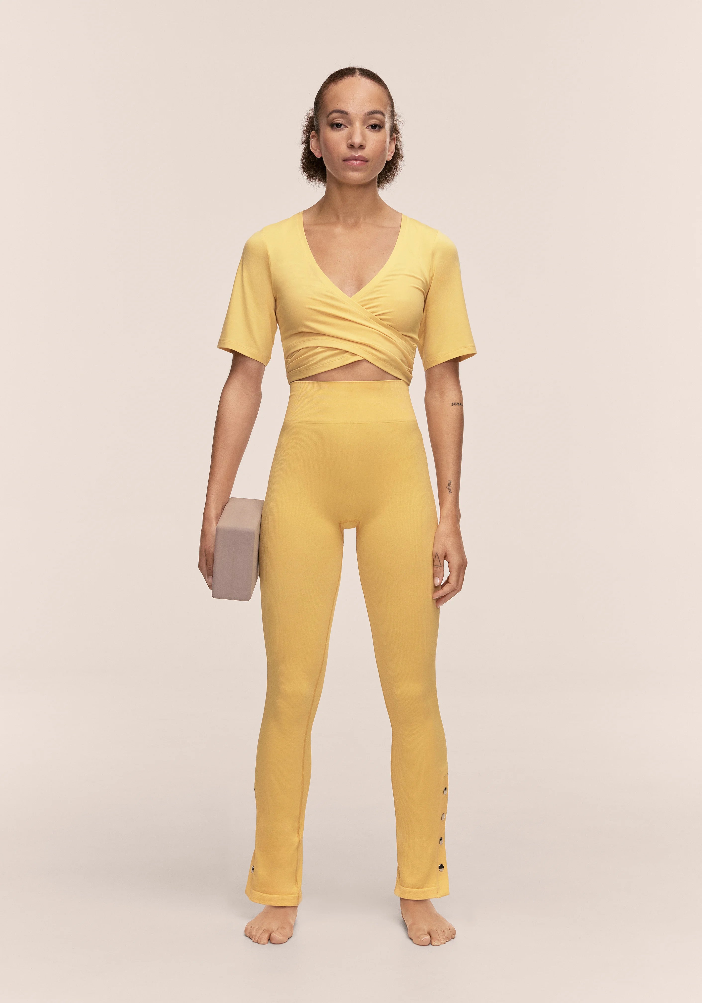 Casall Seamless Rib Slit Pants leggings gialli costine