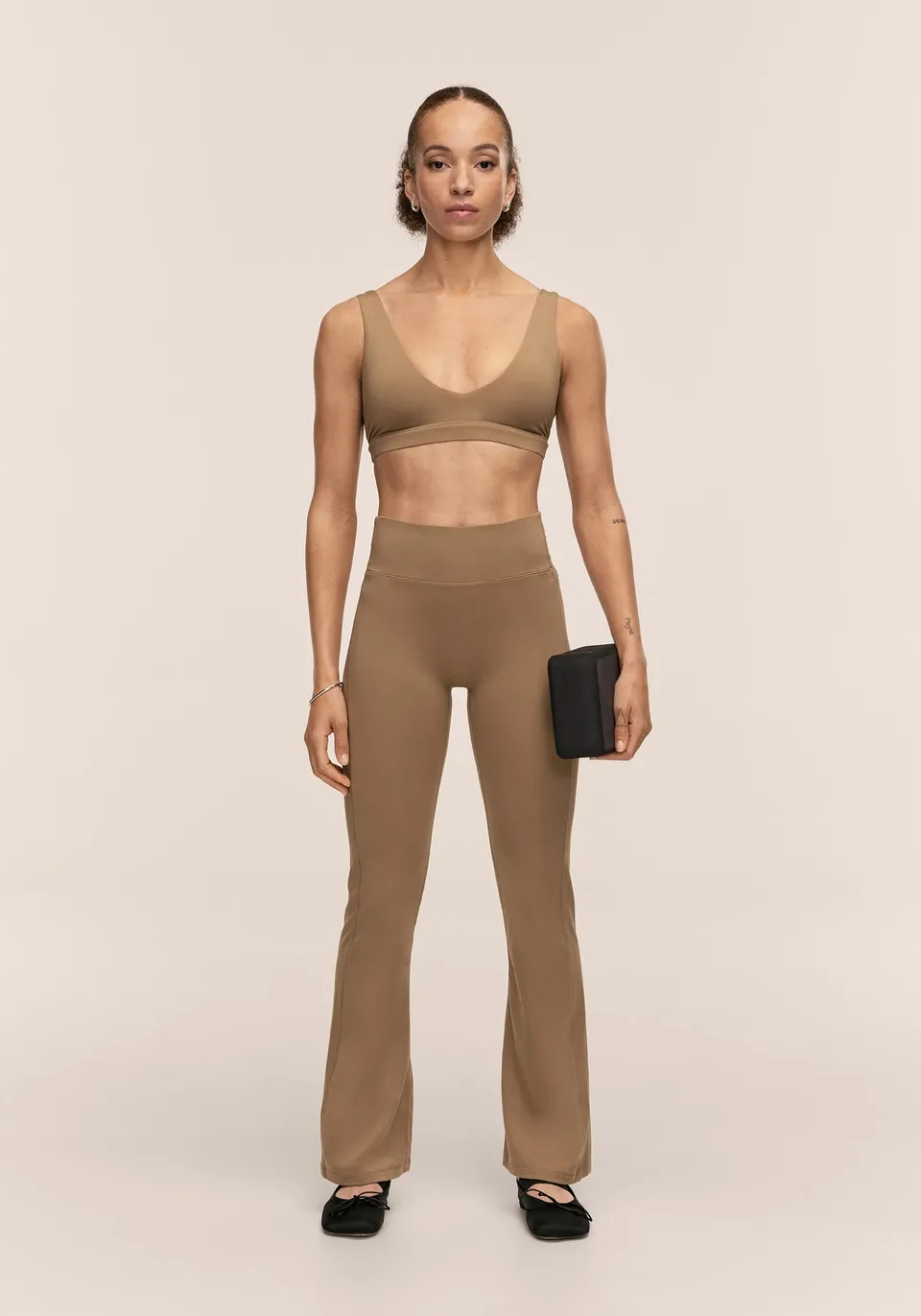 Casall Soft Touch pantaloni flare beige chiaro morbidi