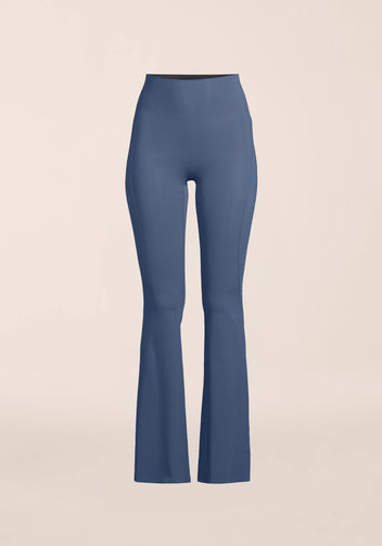 Casall Silhouette Flare pantaloni Blue Shadow shaping