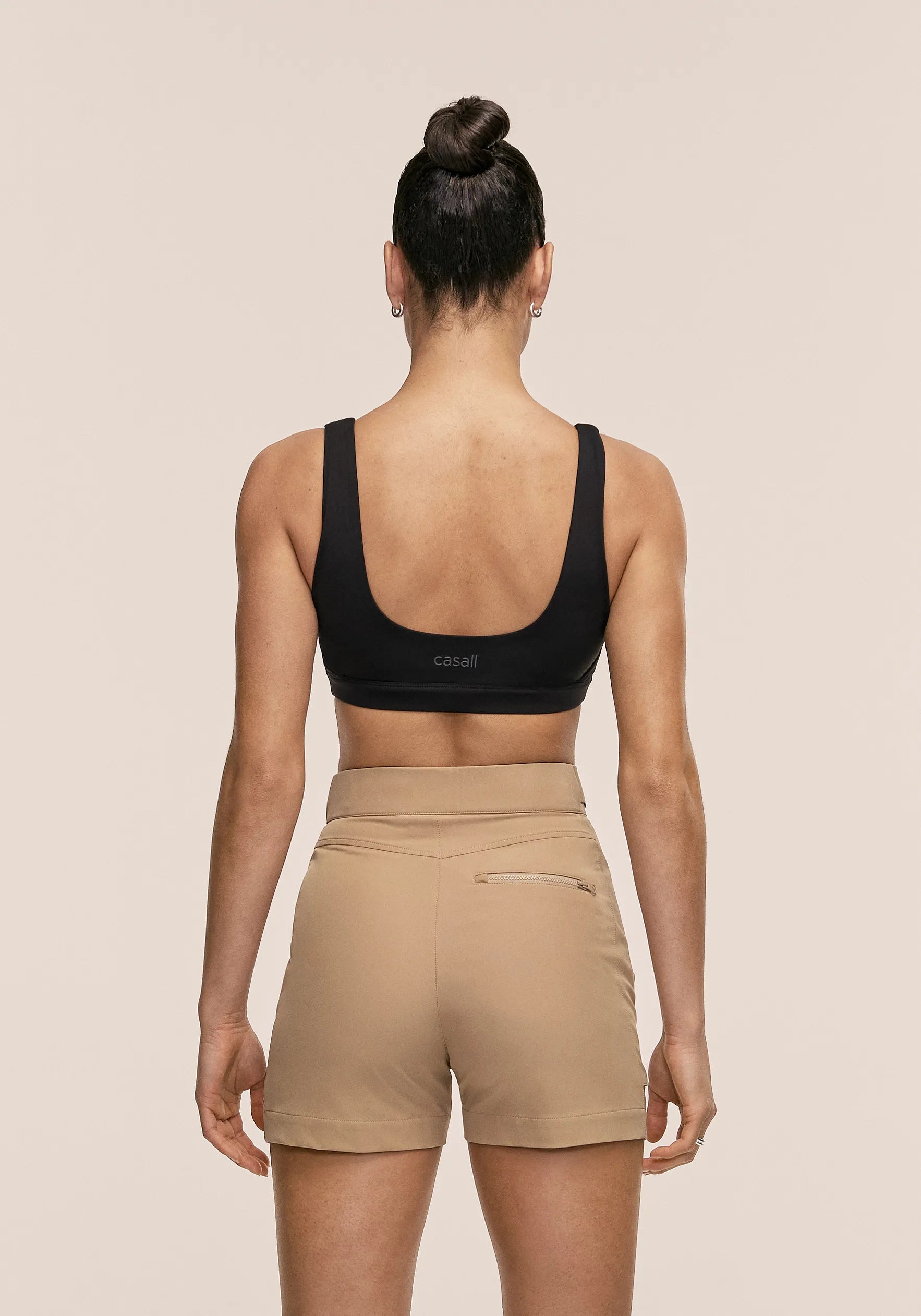 Casall Outdoor Active Shorts sabbia scuro con zip