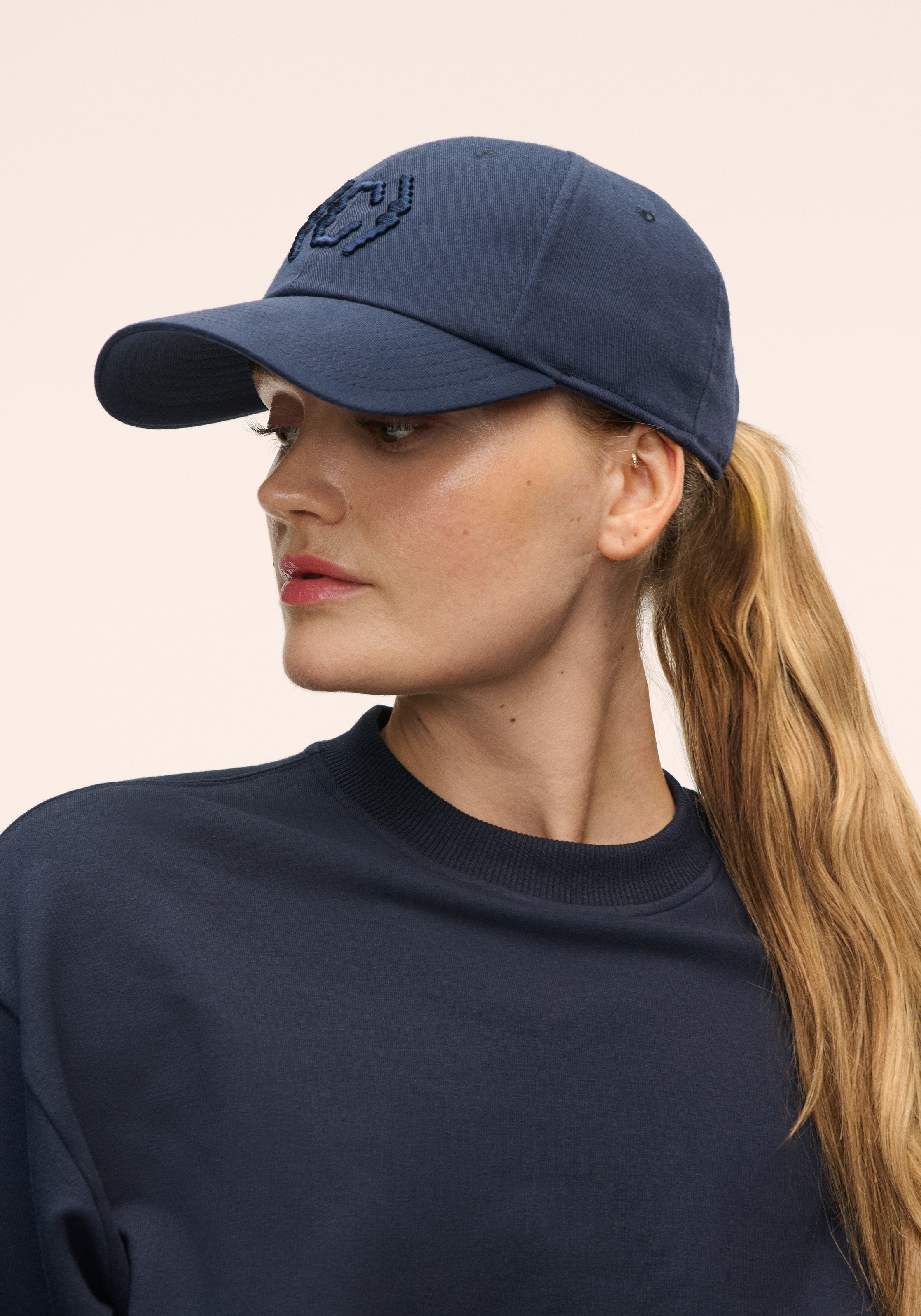 Casall Casual Logo Cap cappellino blu misura regolabile