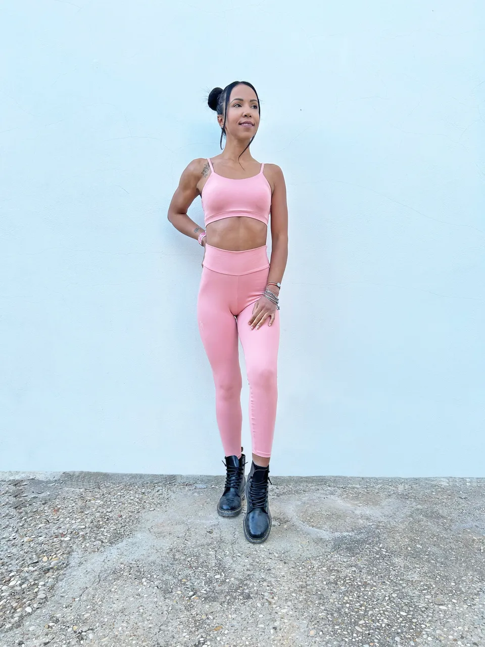 VB Cipria top sportivo rosa con coppe estraibili