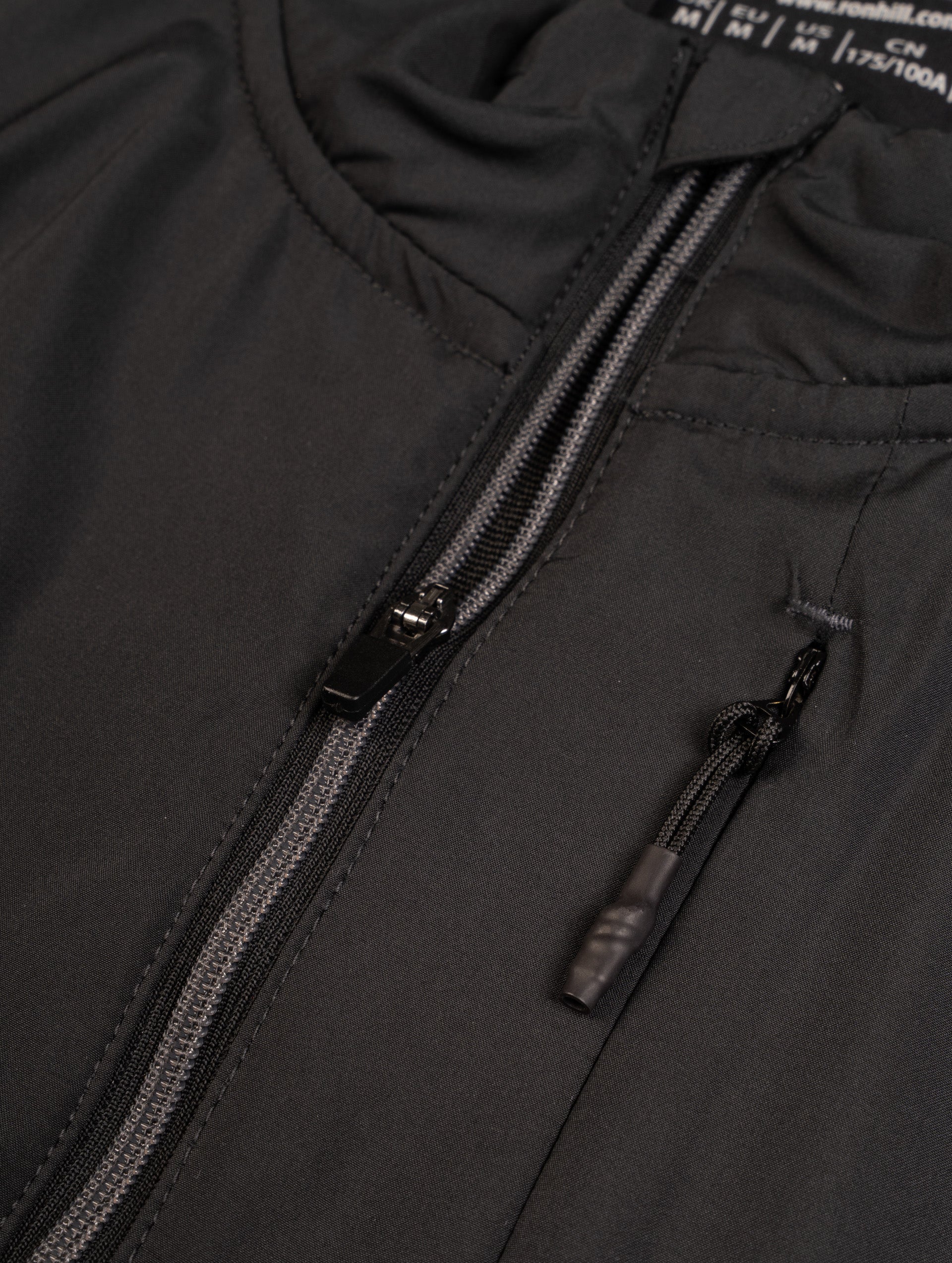 Ronhill Tech Wind-Block mezza zip running nera all black