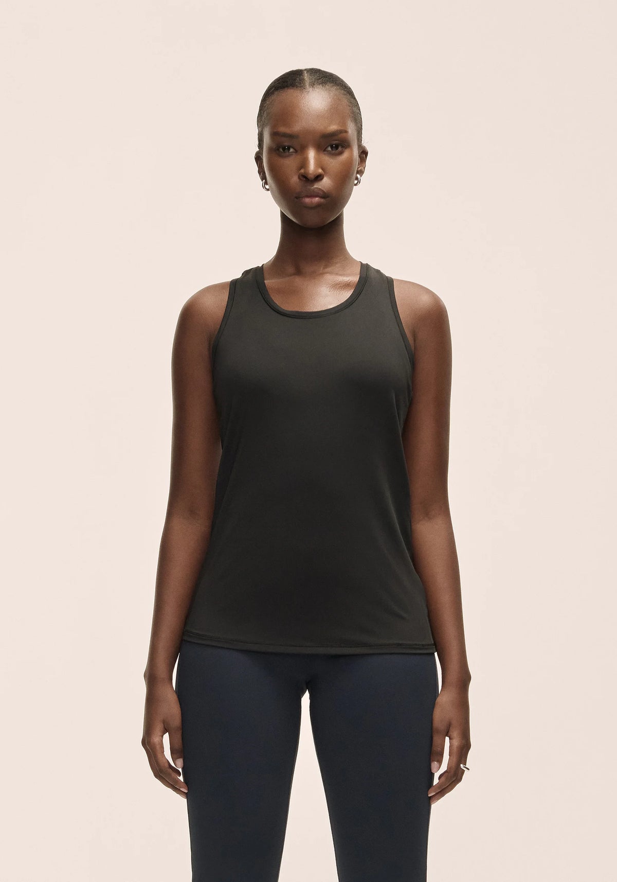 Casall Essential Racerback Tank canotta nera traspirante