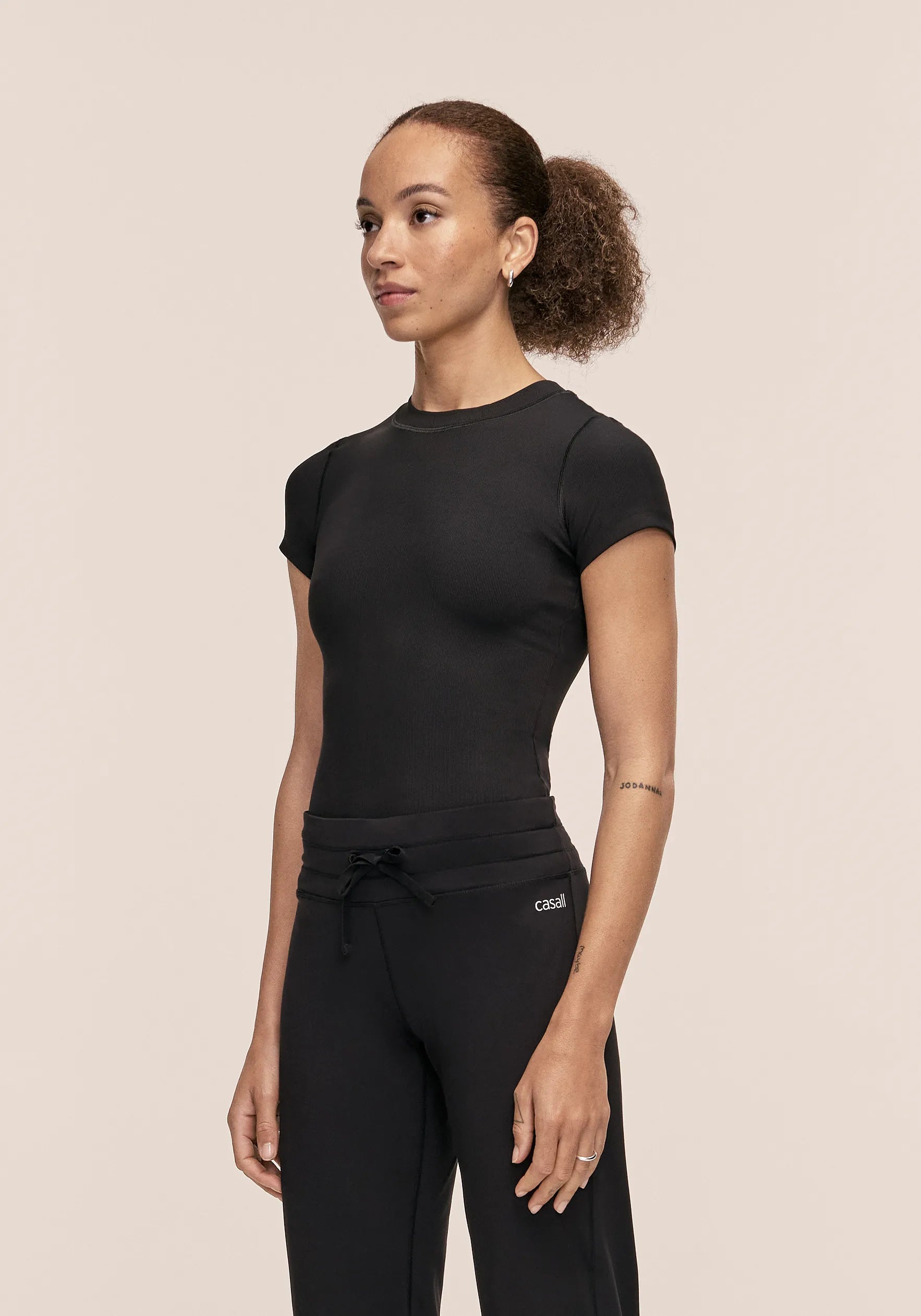 Casall Defined Rib Tee t-shirt training Black elasticizzata