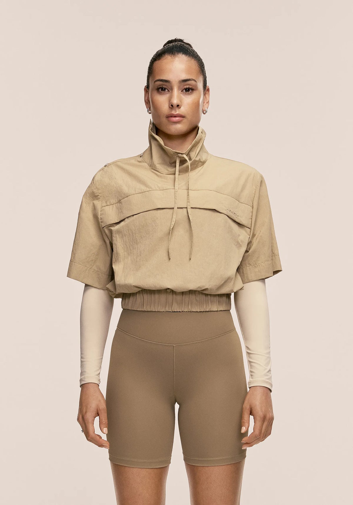 Casall Active Short Sleeve giacca sportiva dark sand cropped