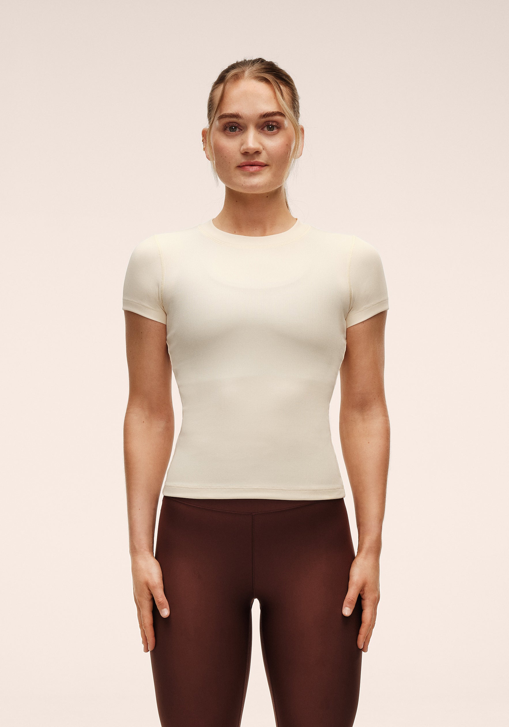 Casall Defined Rib t-shirt crema coste elasticizzata