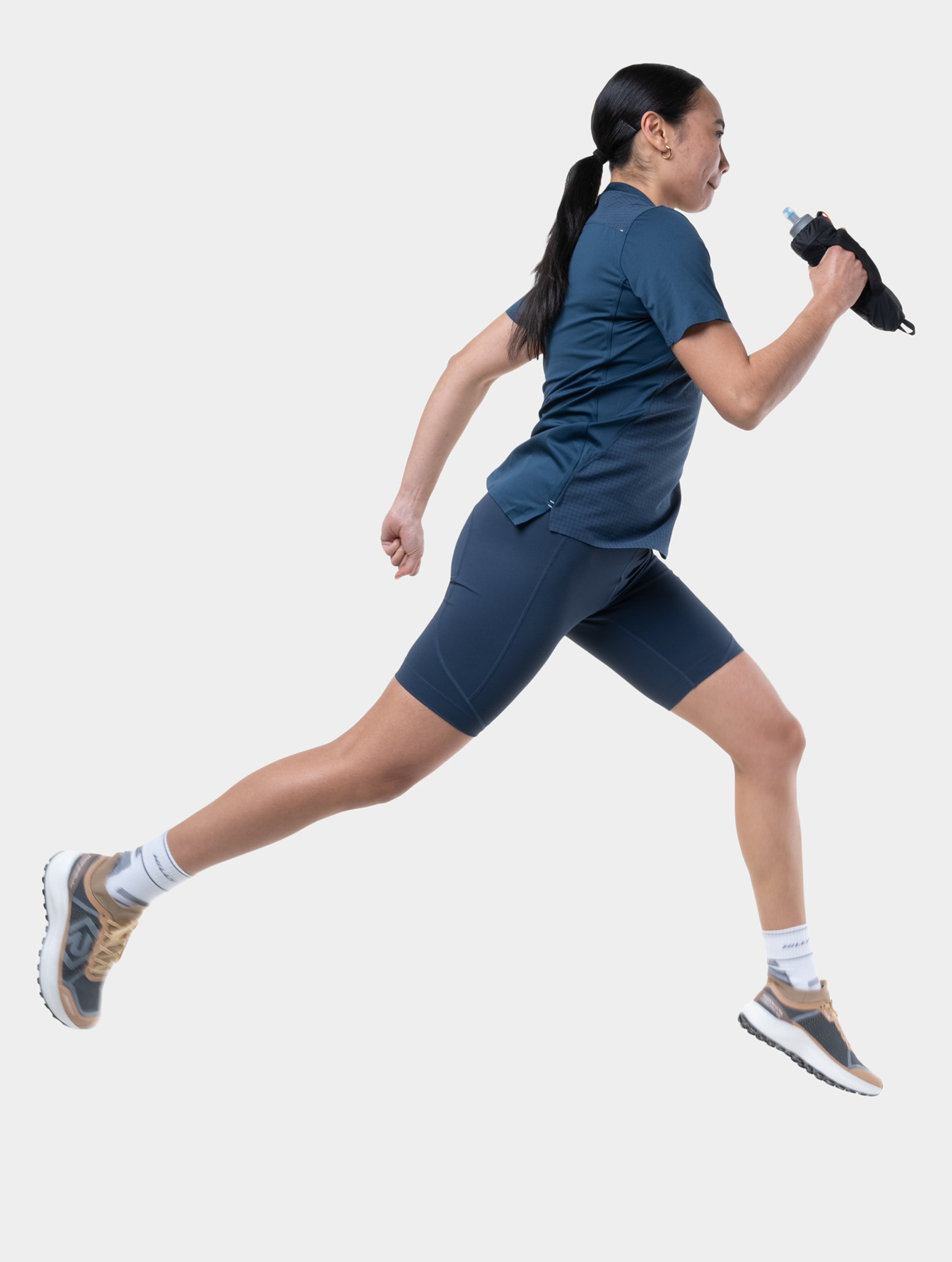 Ronhill SoftFlask borraccia running 500ml nera con tasca