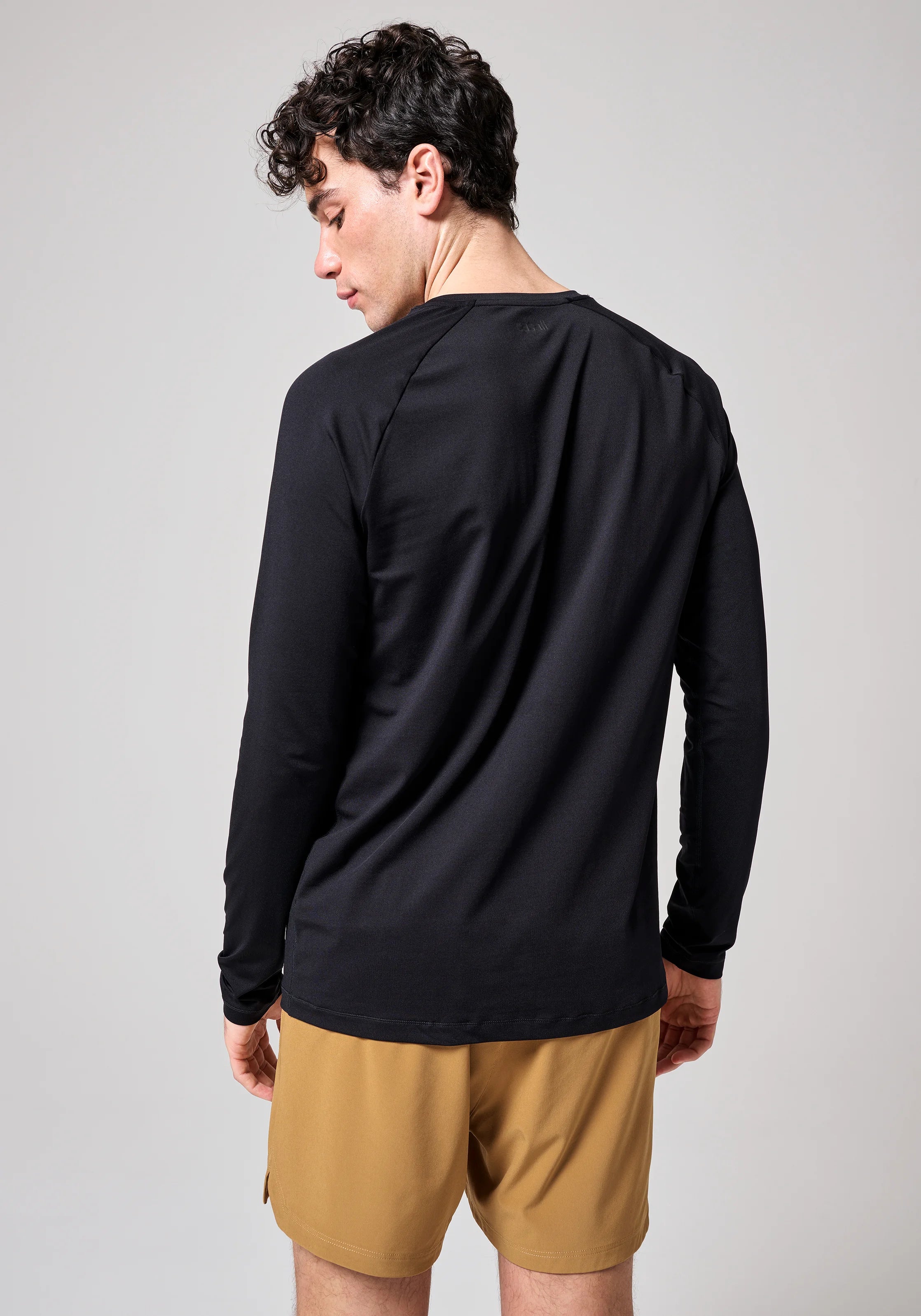 Casall Essential M Long Sleeve maglia manica lunga Nera