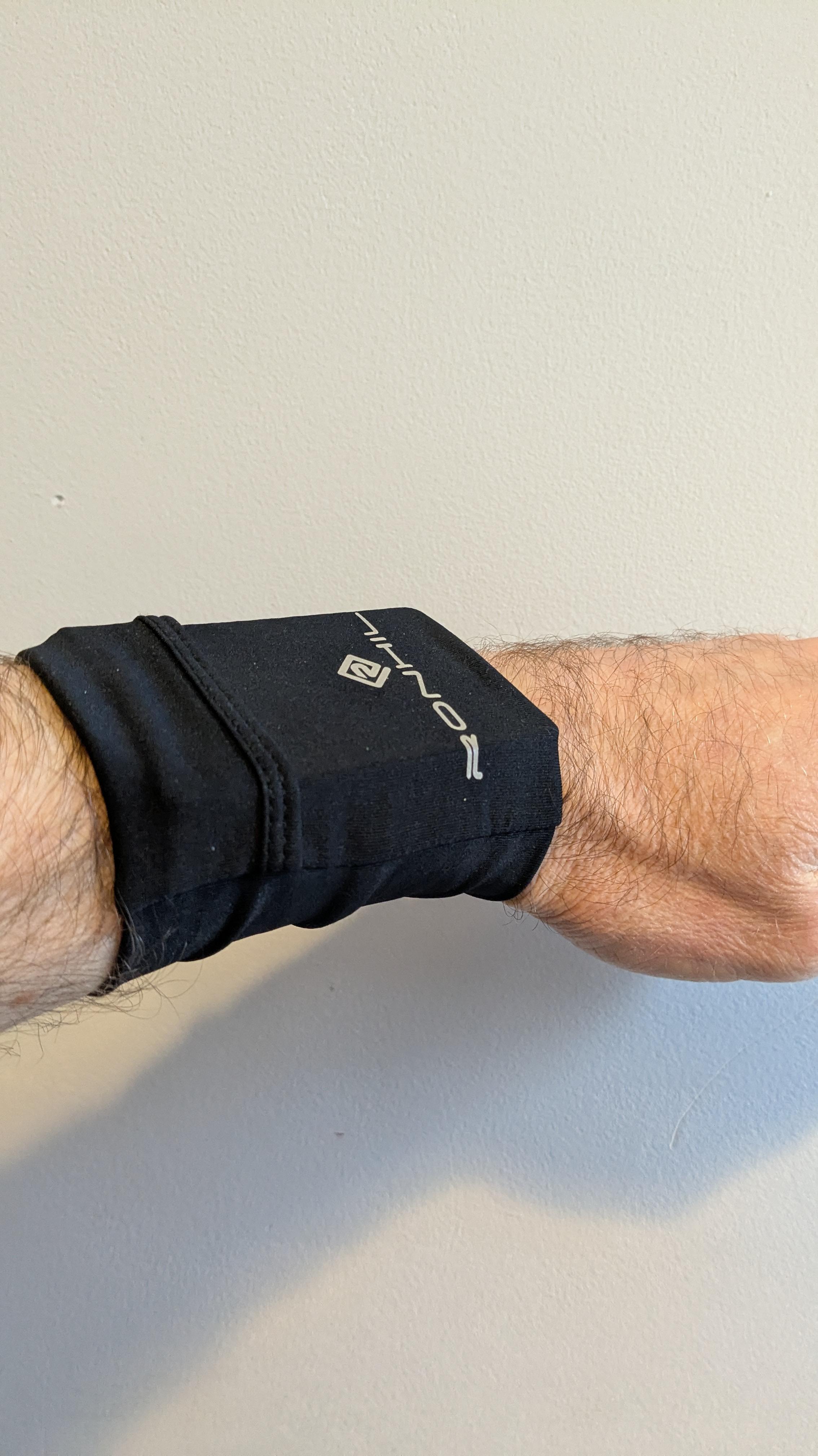 Ronhill Stretch Wrist Pocket tasca da polso All Black