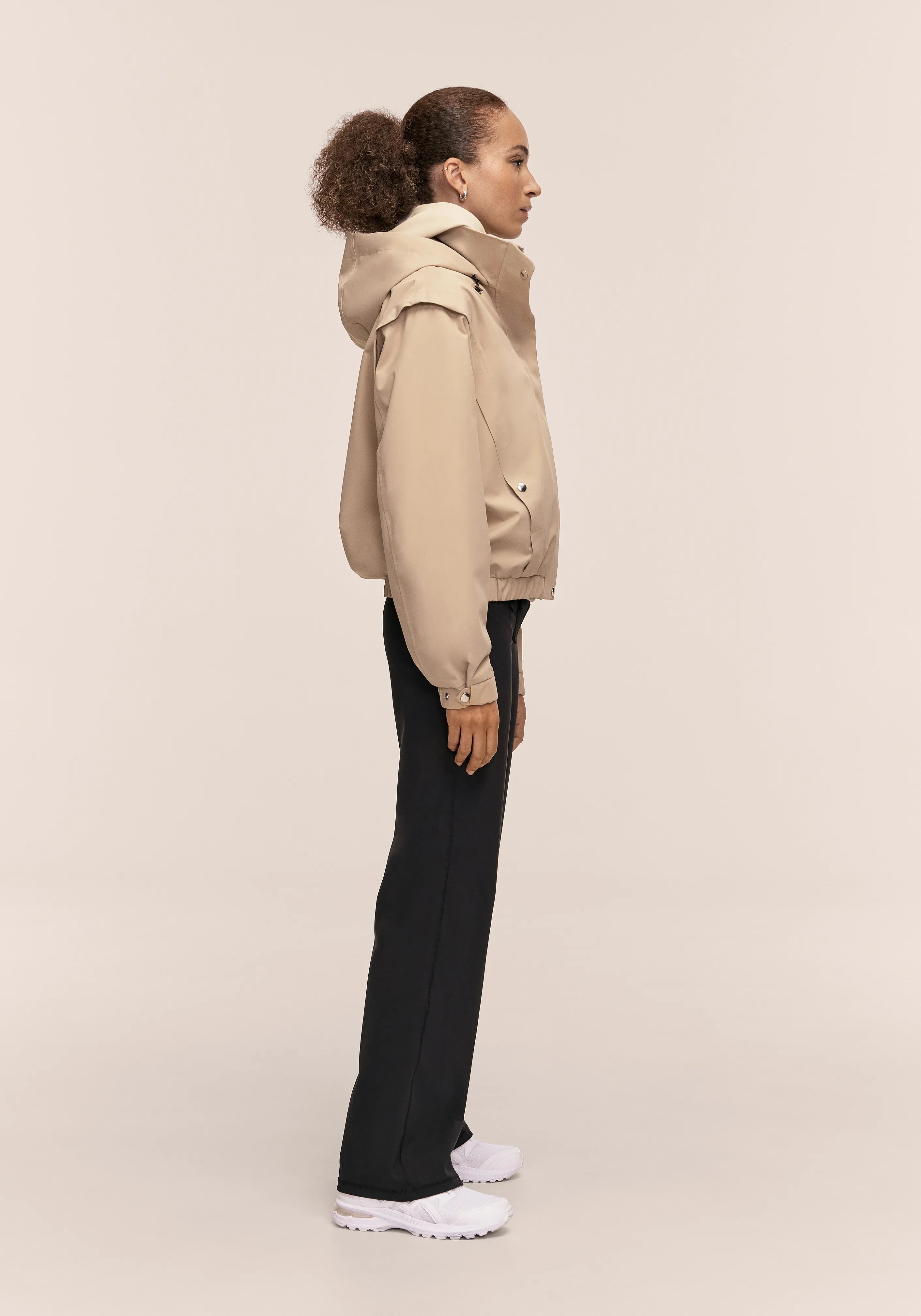 Casall Scandi Bomber giacca antipioggia sand beige impermeabile
