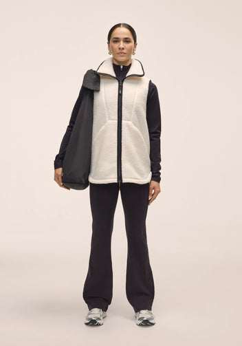 Casall High Collar gilet in pile bianco collo alto
