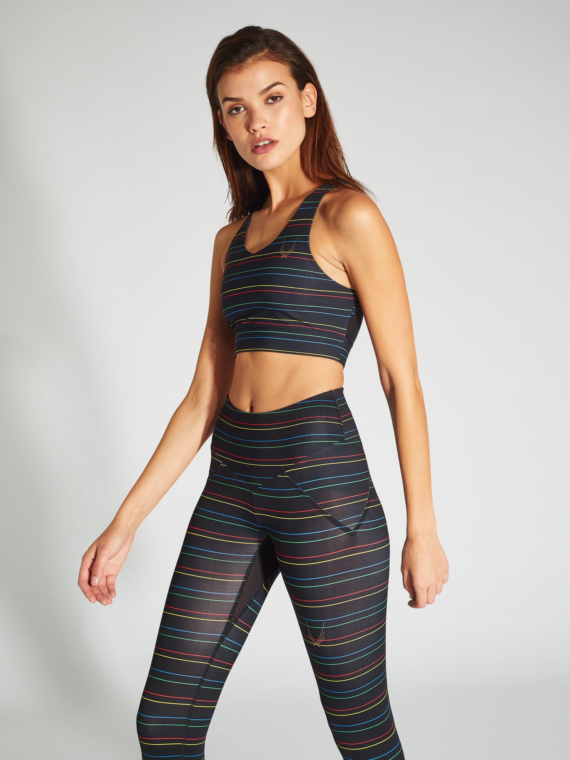 Lucas Hugh Dynamo Sports Bra reggiseno sportivo nero pinstripe