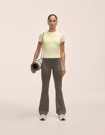 Casall Cotton Blend Slim Tee T-shirt Yellow Steam