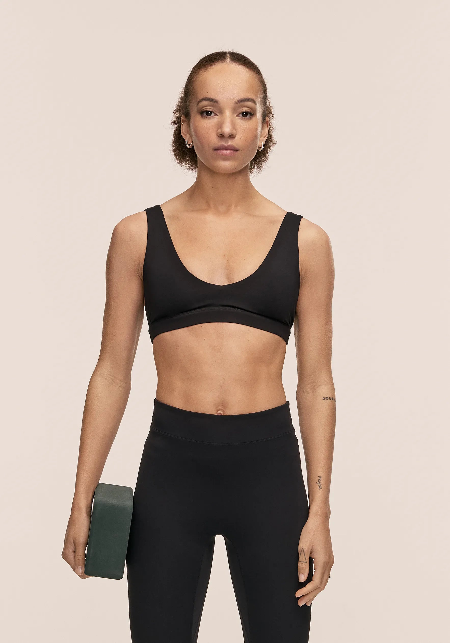 Casall Soft Touch Padded reggiseno sportivo nero leggero