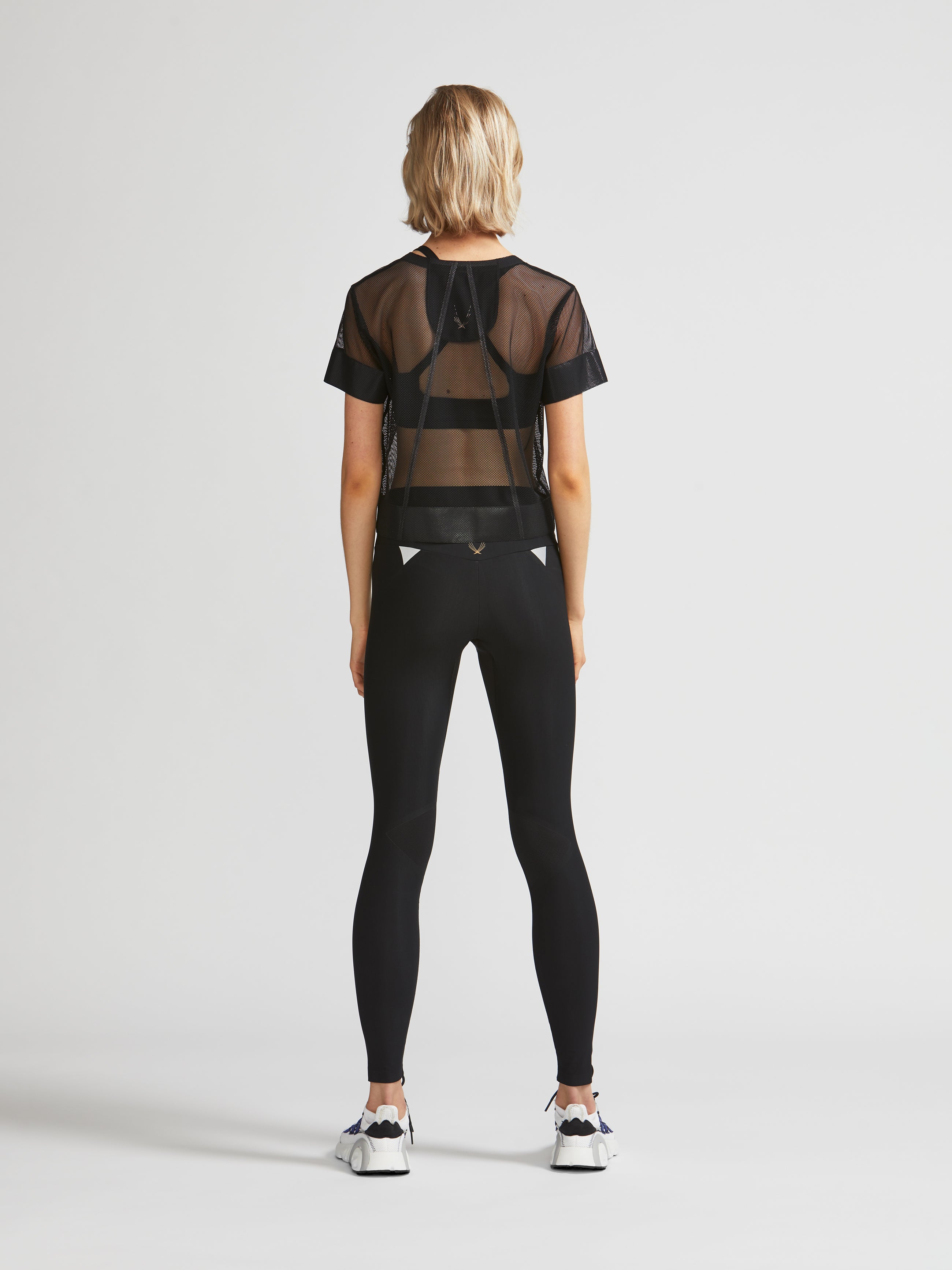 Lucas Hugh Mesh Crop T-Shirt maglietta nera traspirante