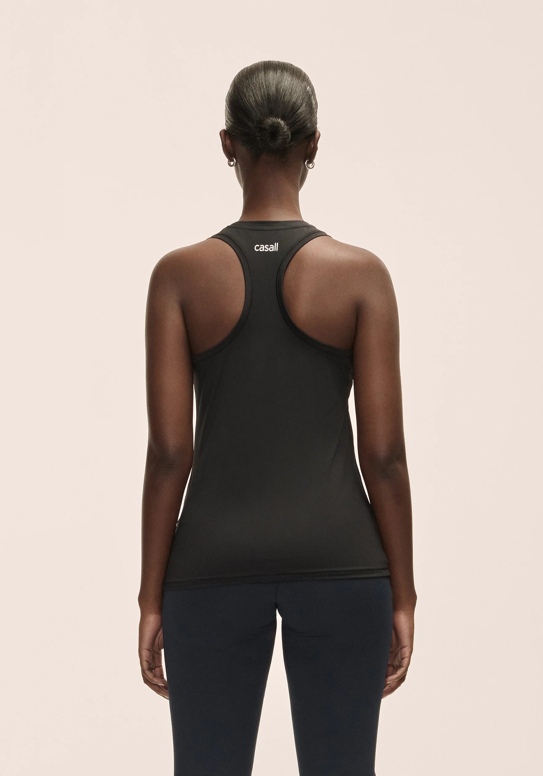 Casall Essential Racerback Tank canotta nera traspirante