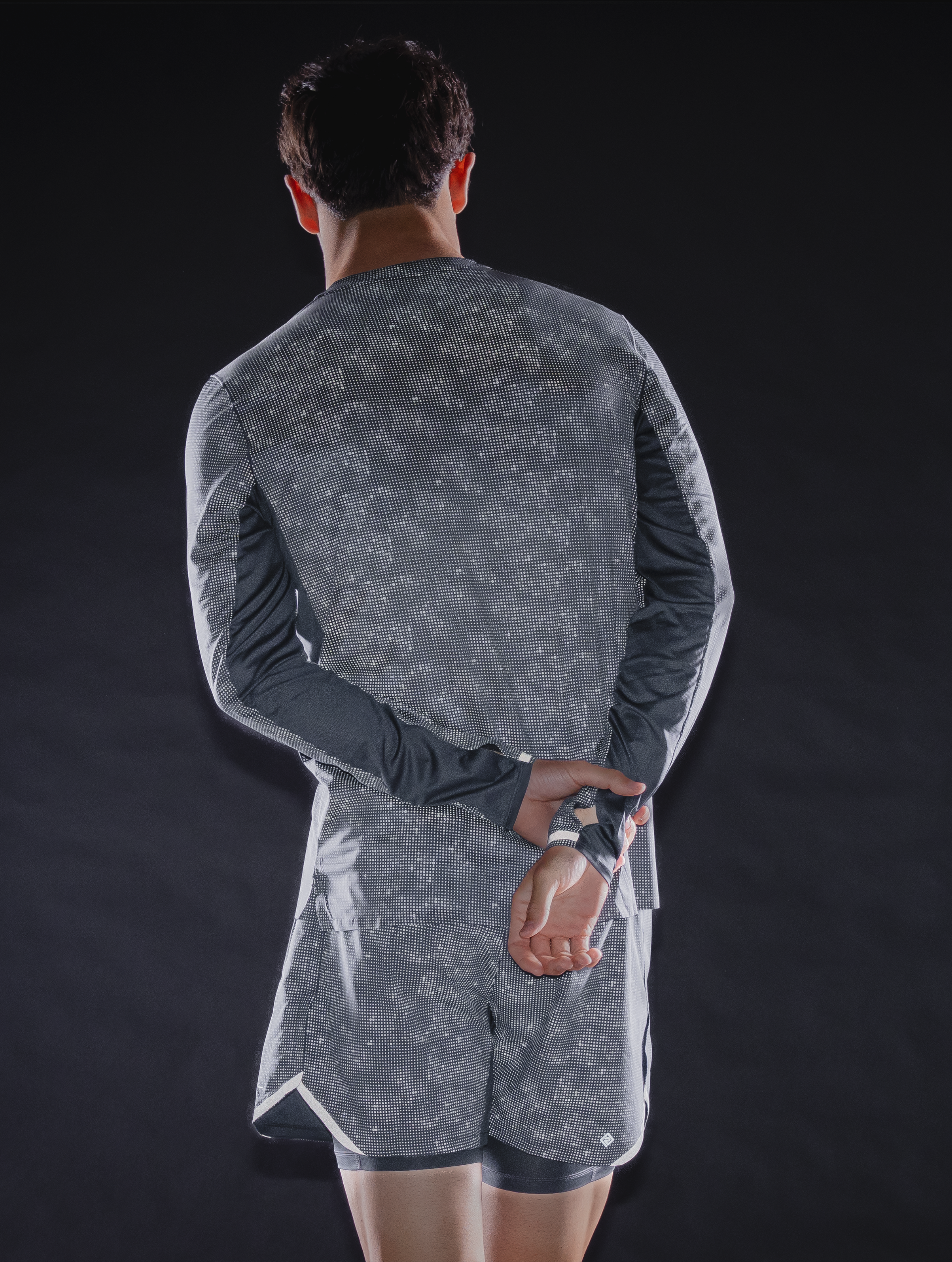 Ronhill Tech Reflect Lux L/S Tee maglia manica lunga nera riflettente