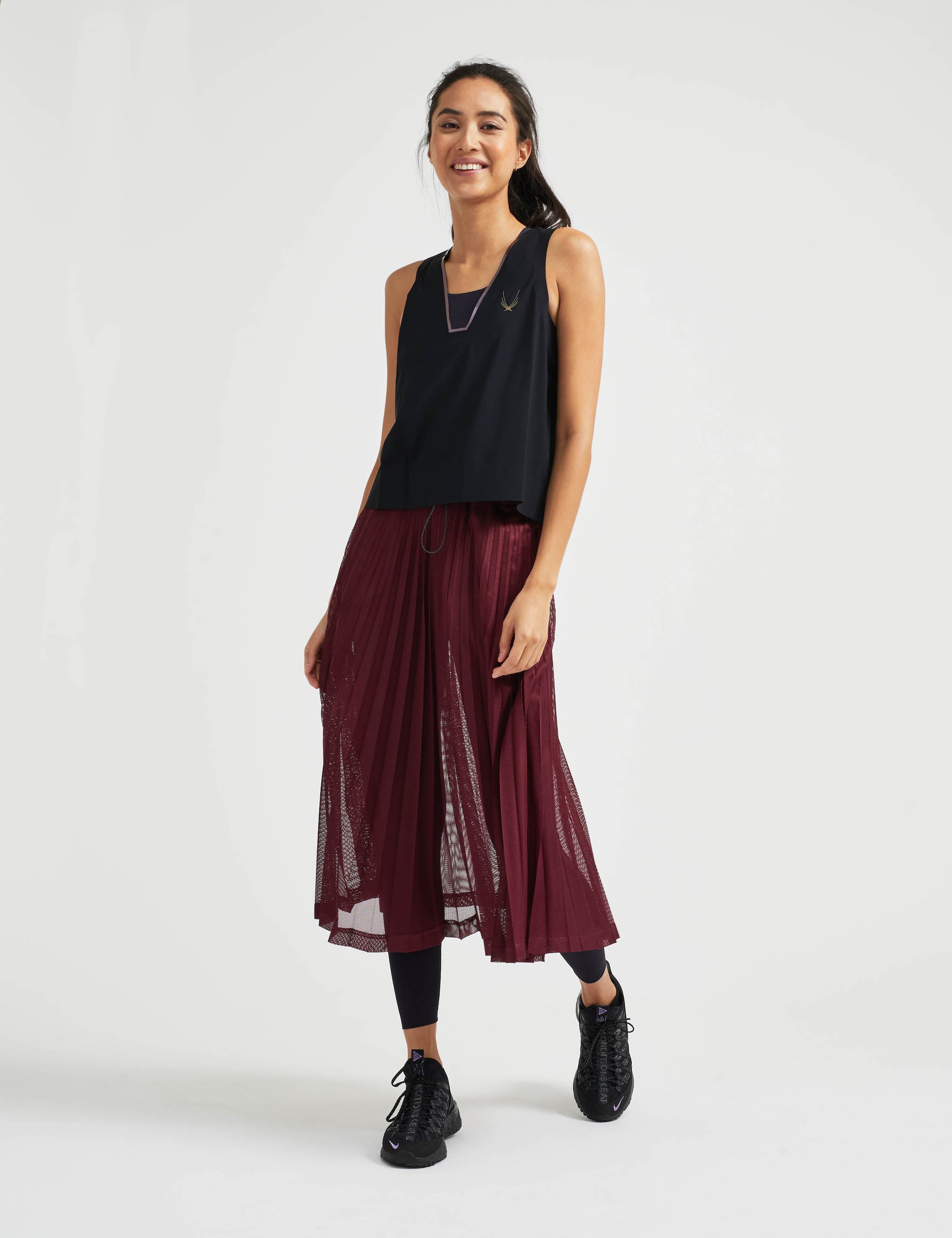 Lucas Hugh Hybrid Crop Tank canotta nera asciugatura rapida