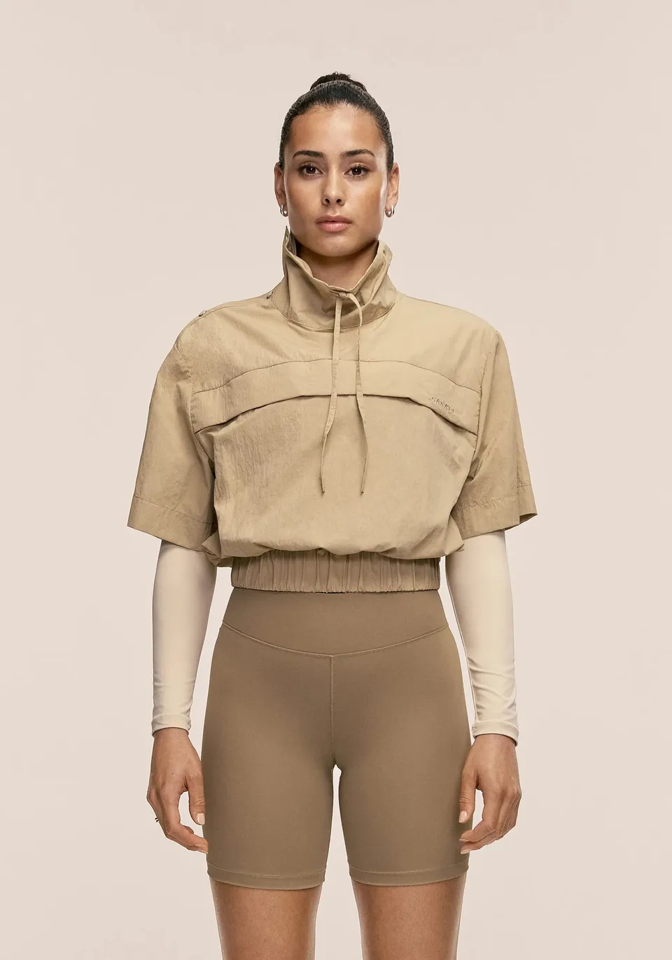 Casall Active Short Sleeve giacca sportiva dark sand cropped