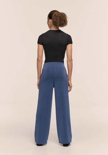 Casall Peachy Straight Leg jogger blu in modal