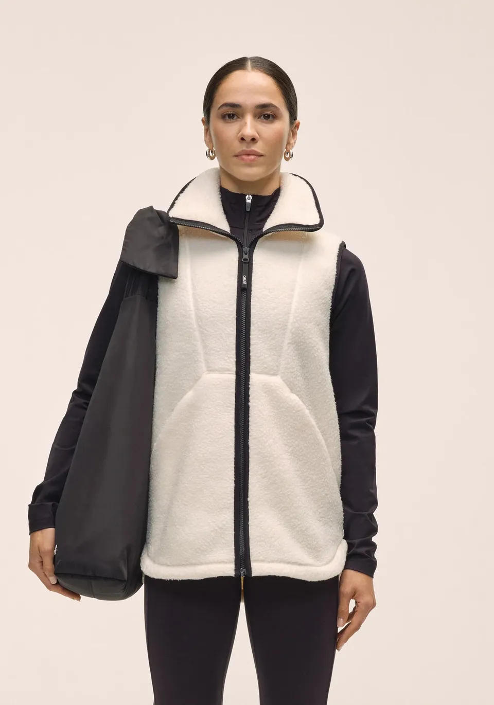Casall High Collar gilet in pile bianco collo alto
