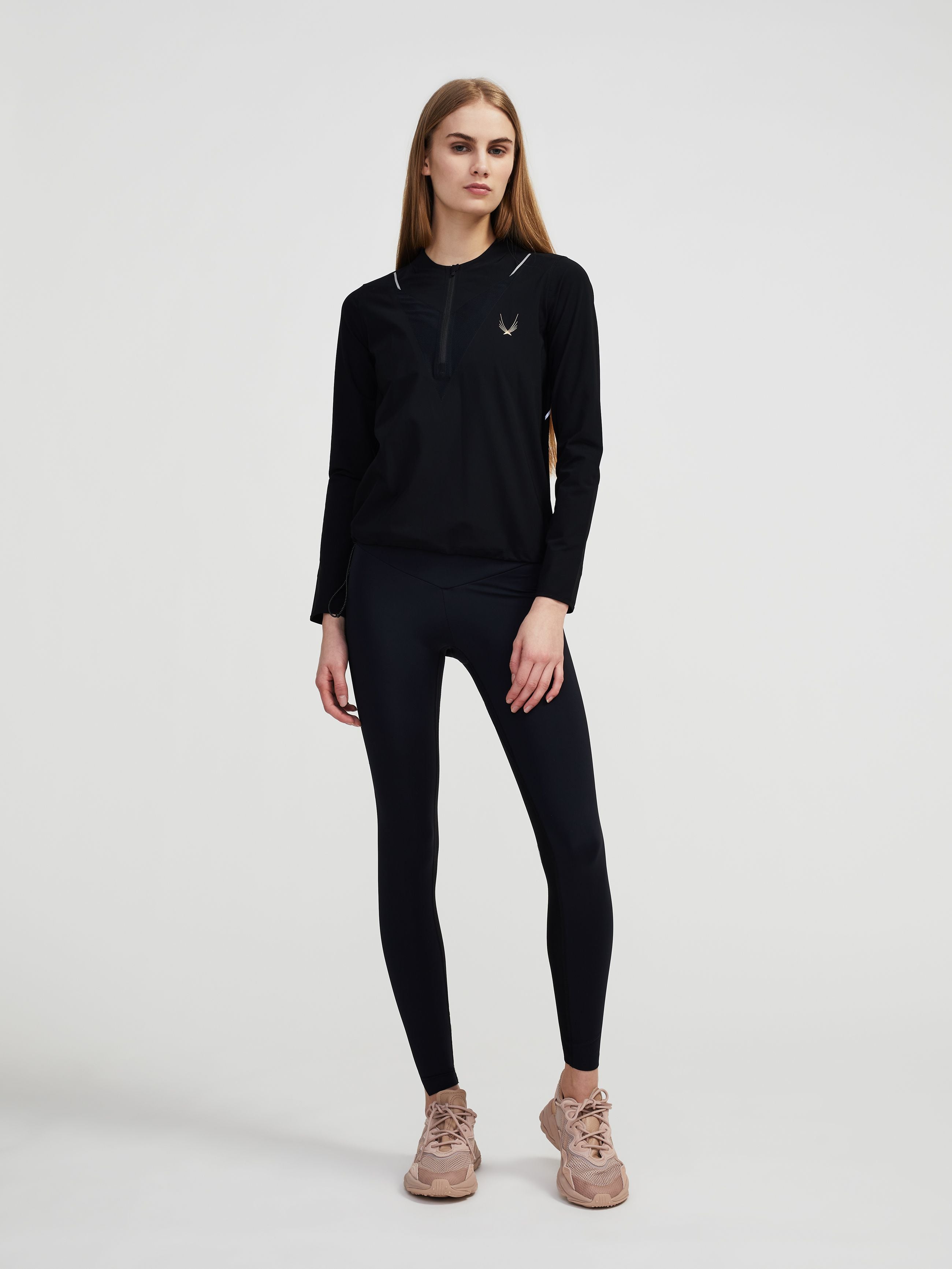 Lucas Hugh Technical Jumper felpa sportiva nera leggera
