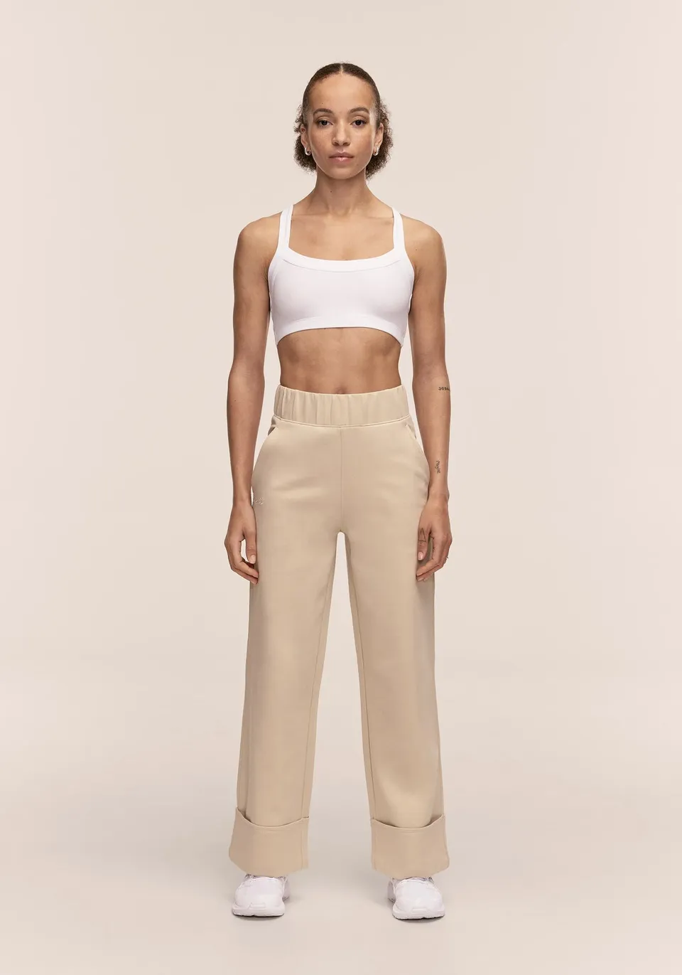 Casall Aria Turn Up Straight jogger Ecru cotone bio