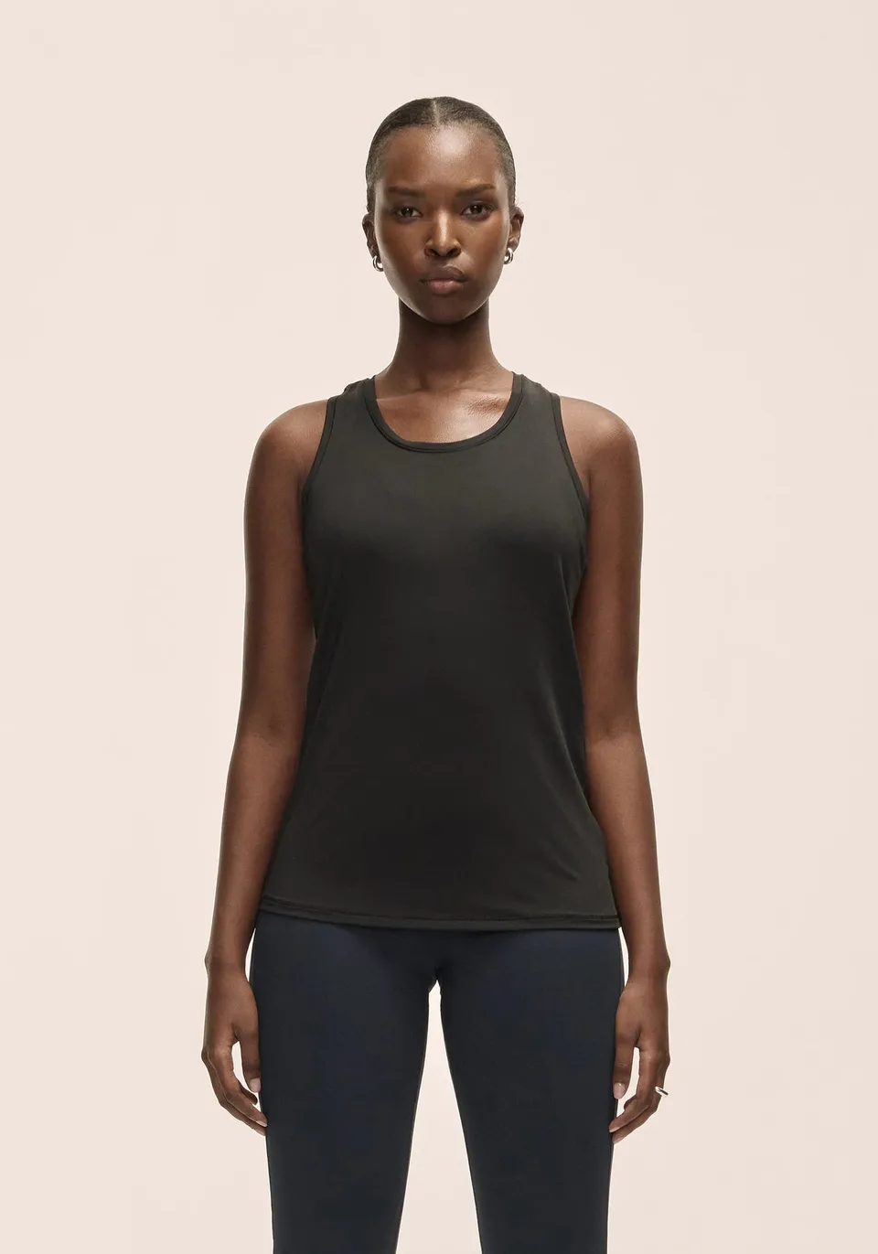 Casall Essential Racerback Tank canotta nera traspirante