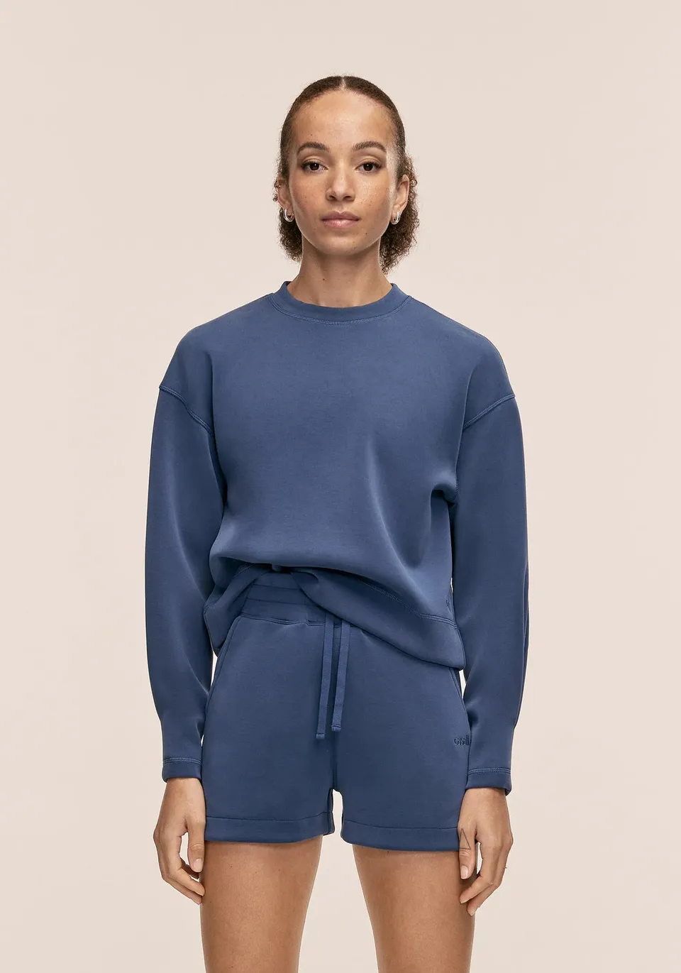 Casall Peachy Crew Neck felpa blu shadow morbida