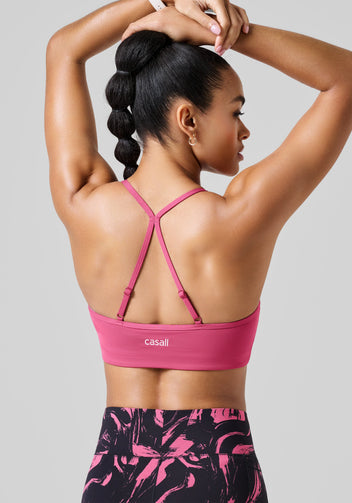 Casall Sleek Strappy Sports Bra reggiseno rosa sostegno medio