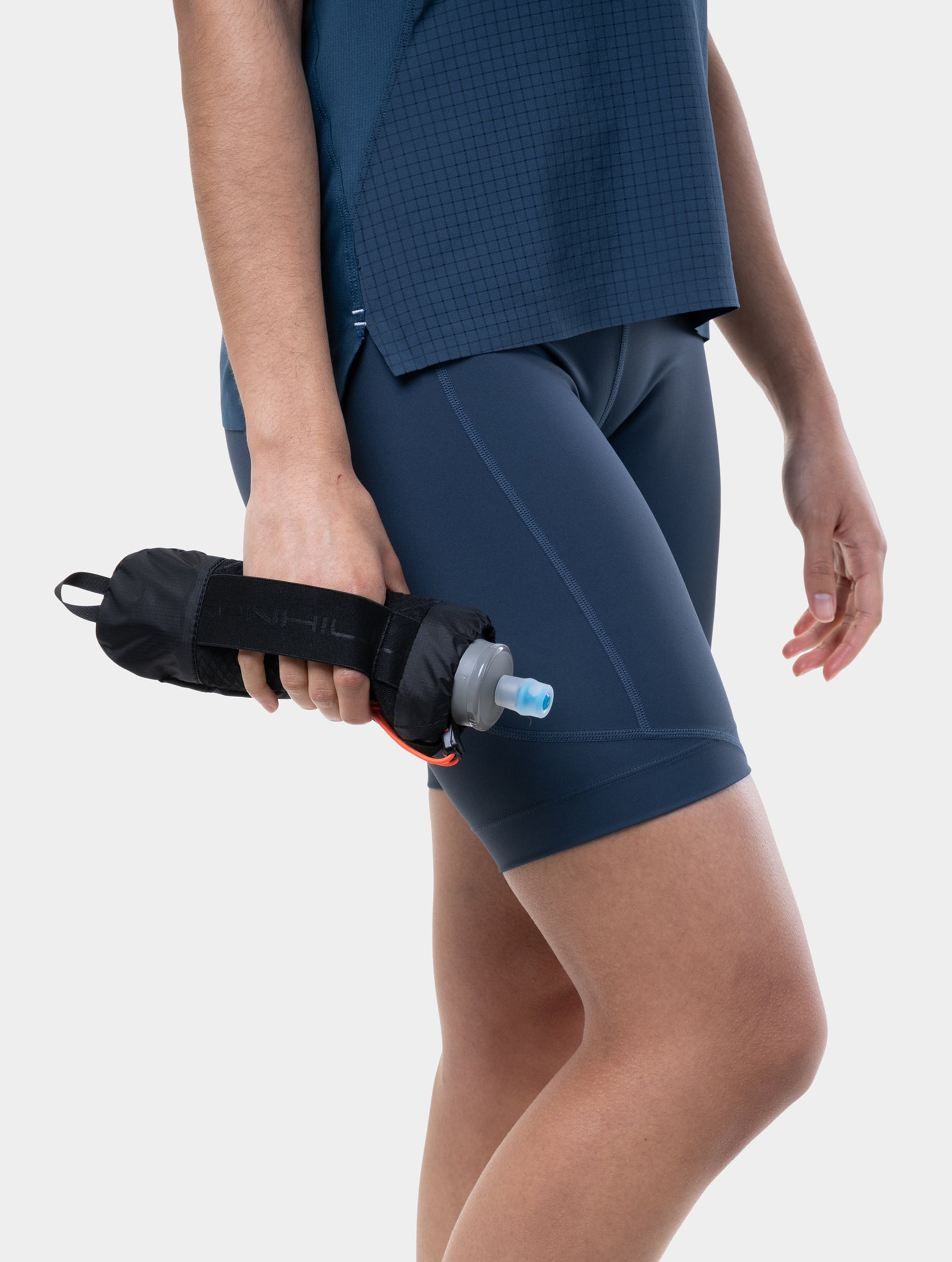 Ronhill SoftFlask borraccia running 500ml nera con tasca