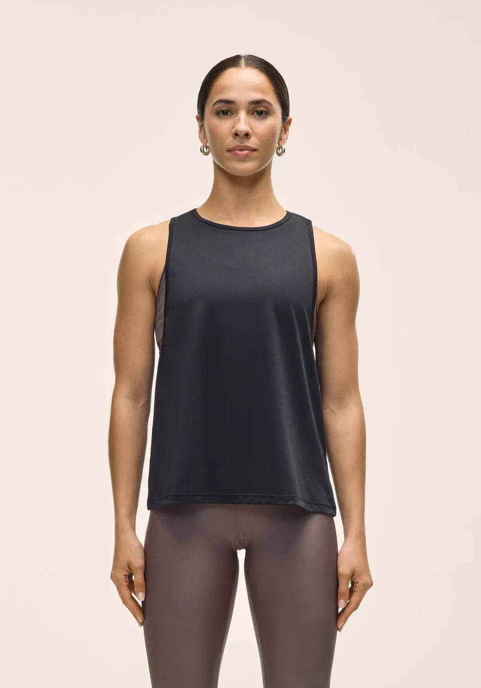 Casall Laser Mesh Flow Tank canotta nera traspirante