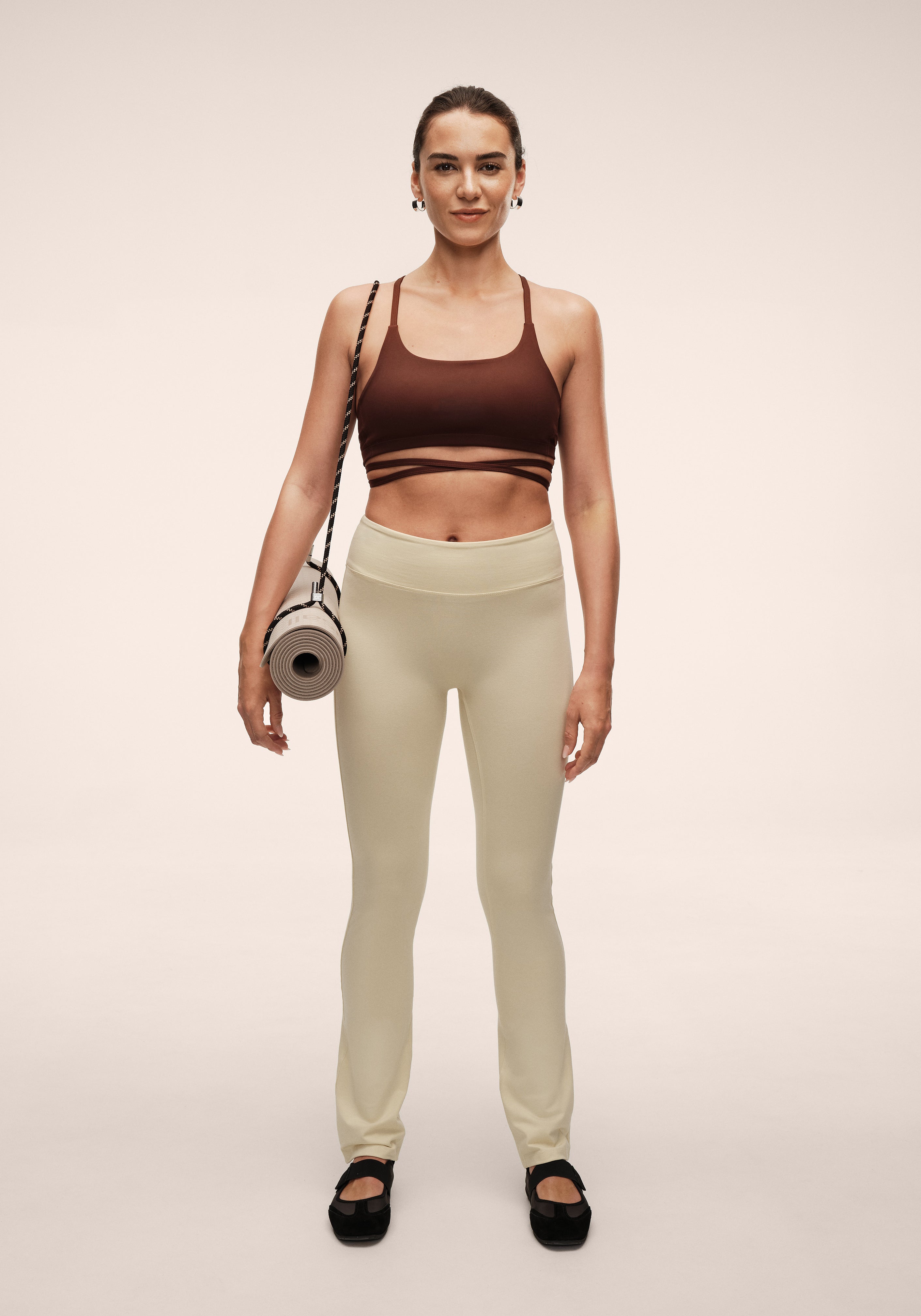 Casall Lace-Up Strap Top marrone scuro yoga