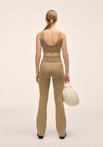 Casall Sublime Folded Flare pantaloni kaki vita ripiegata