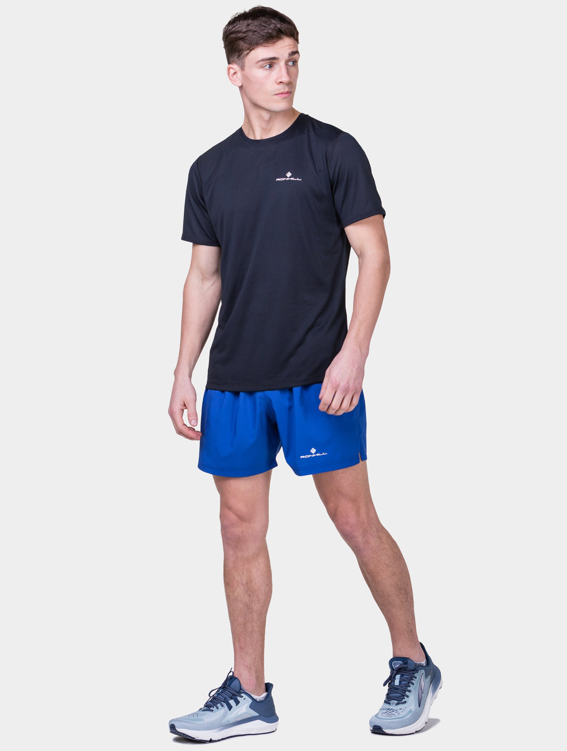 Ronhill Core 5 Short pantaloncini running uomo neri